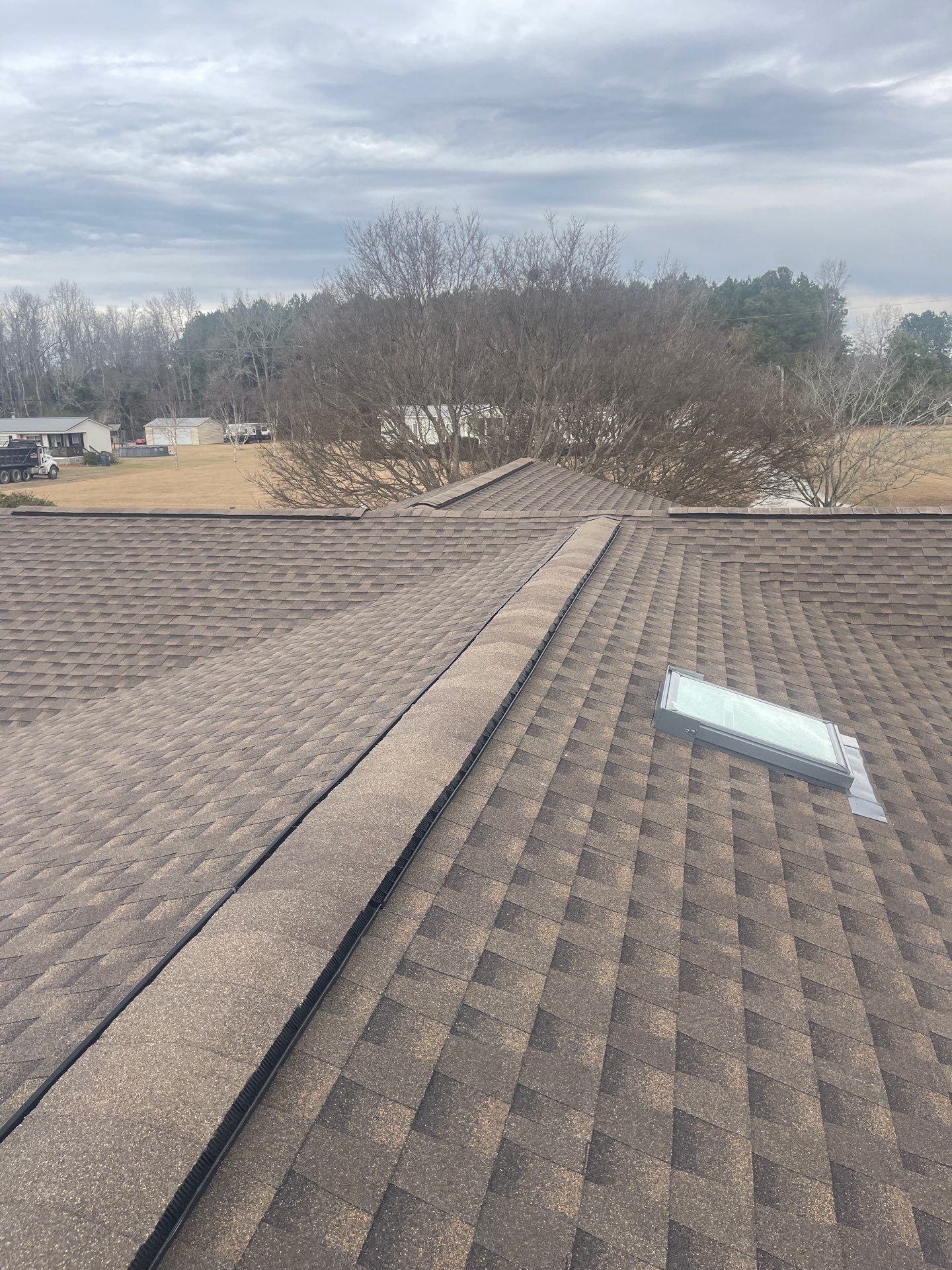 GAF HDZ - Barkwood by Linta Roofing