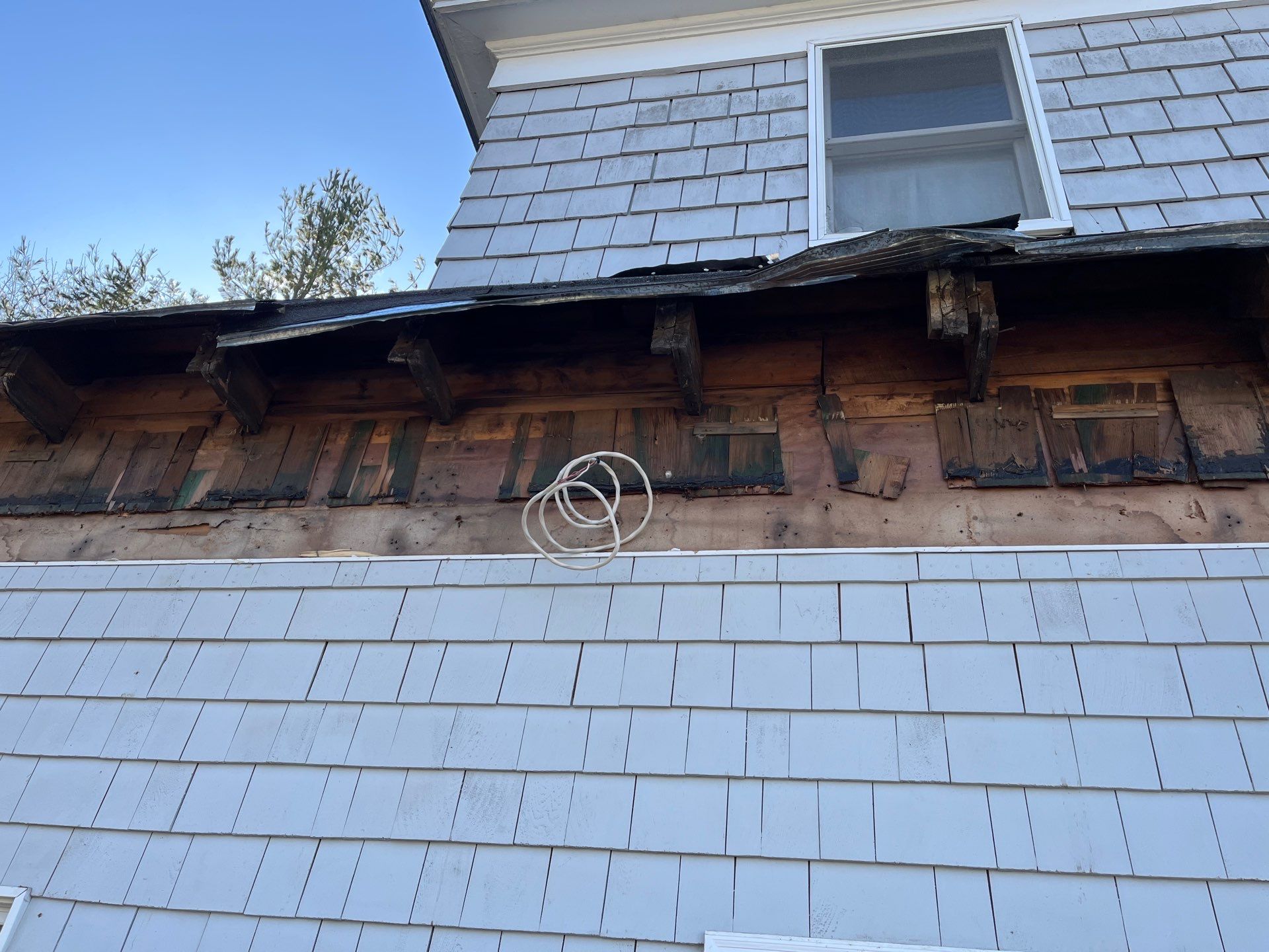 Three Season Build W/New Roof in New Castle, NH by Tall pine roofing
