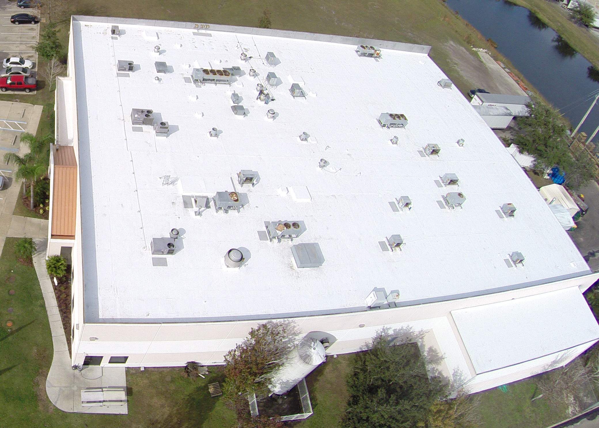 Industrial Food Production Facility – GAF 50 Mil TPO | 20-Year NDL Warranty | Major Rooftop Equipment Cleanup by Gold Key Roofing