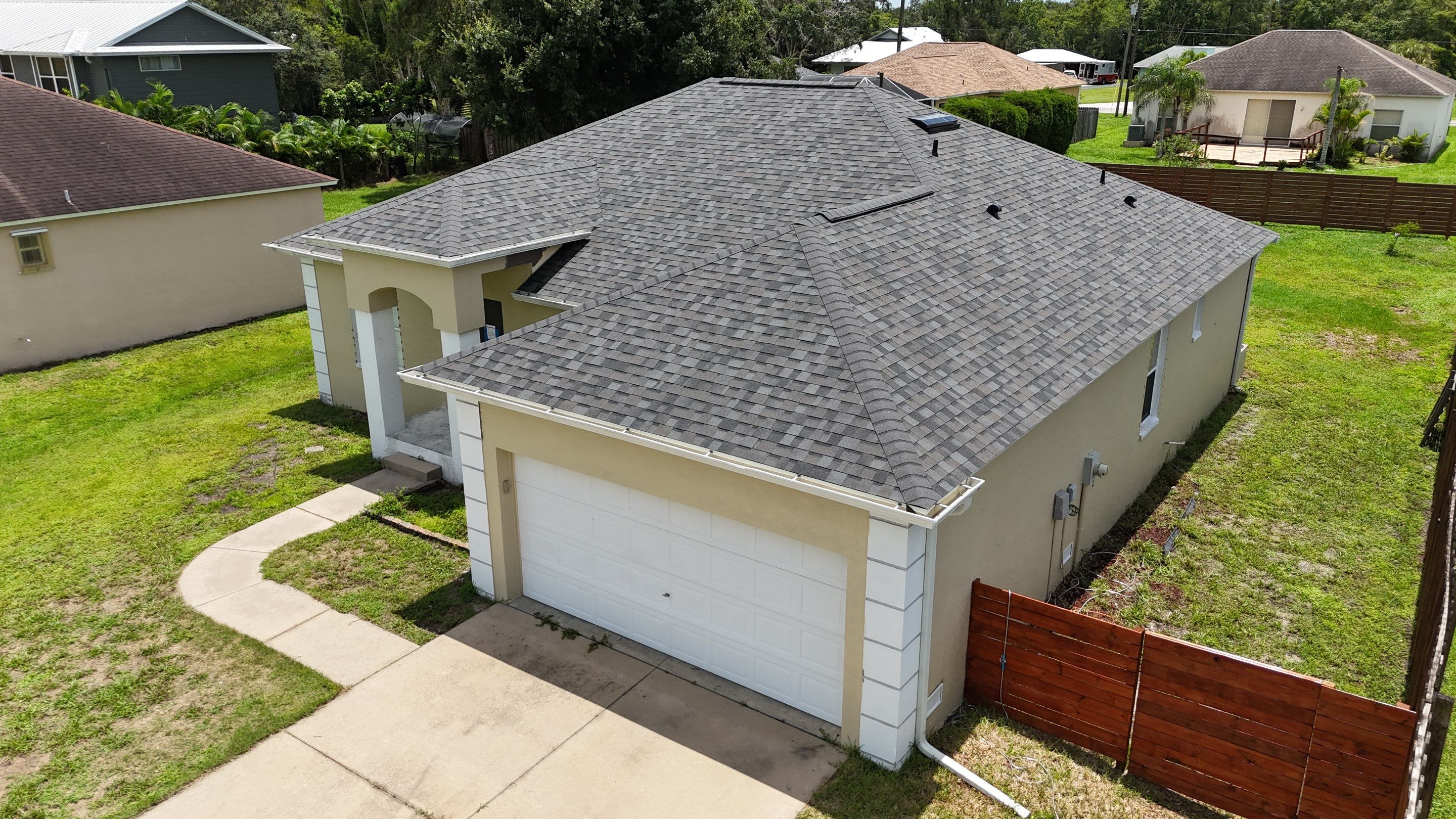 Roof Replacement in Bradenton, FL by Steadfast Roofing 