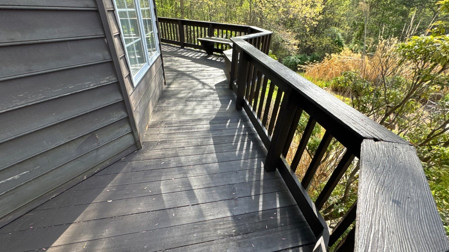 Clifton Multi-Trade Restoration: DaVinci Single Width Slate in Slate Black by RM Banning, Inc.