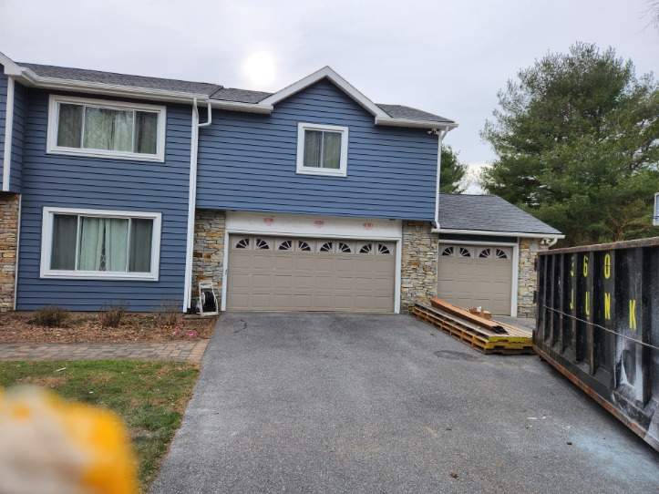 Siding Replacement | Certainteed Pacific Blue by American Home Contractors