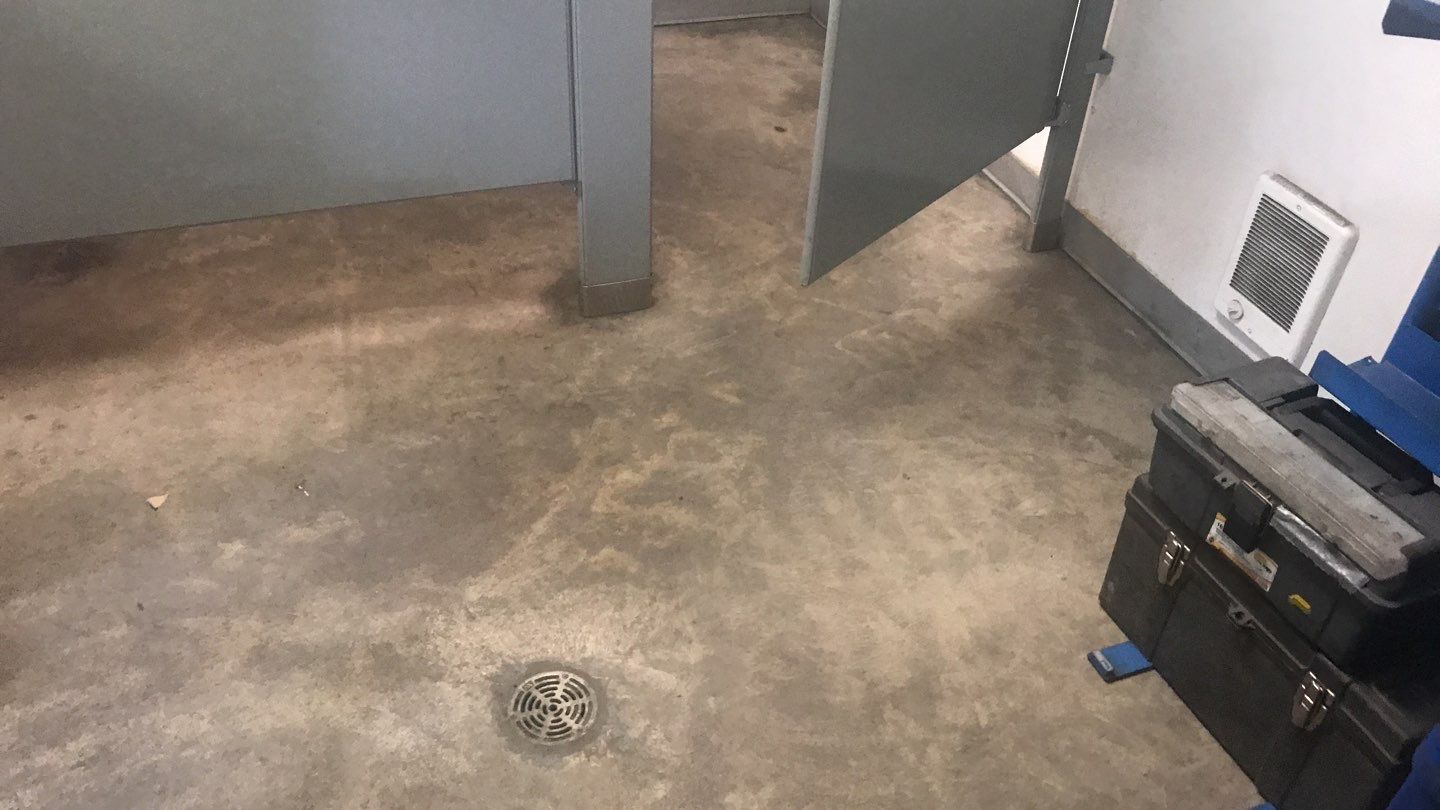 Applied Metals Commercial Application by Knot Just Decks