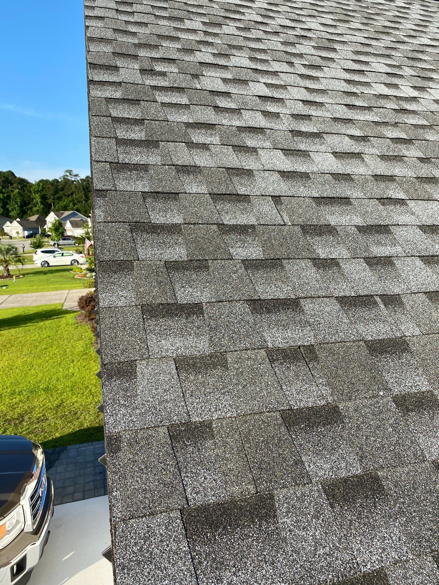 GAF HDZ- Pewter by Linta Roofing Inc