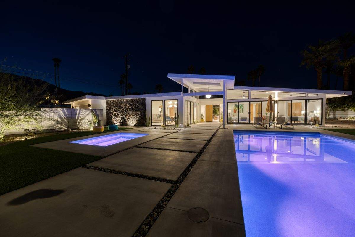 Palm Springs Midcentury Modern Home by One Stop Source