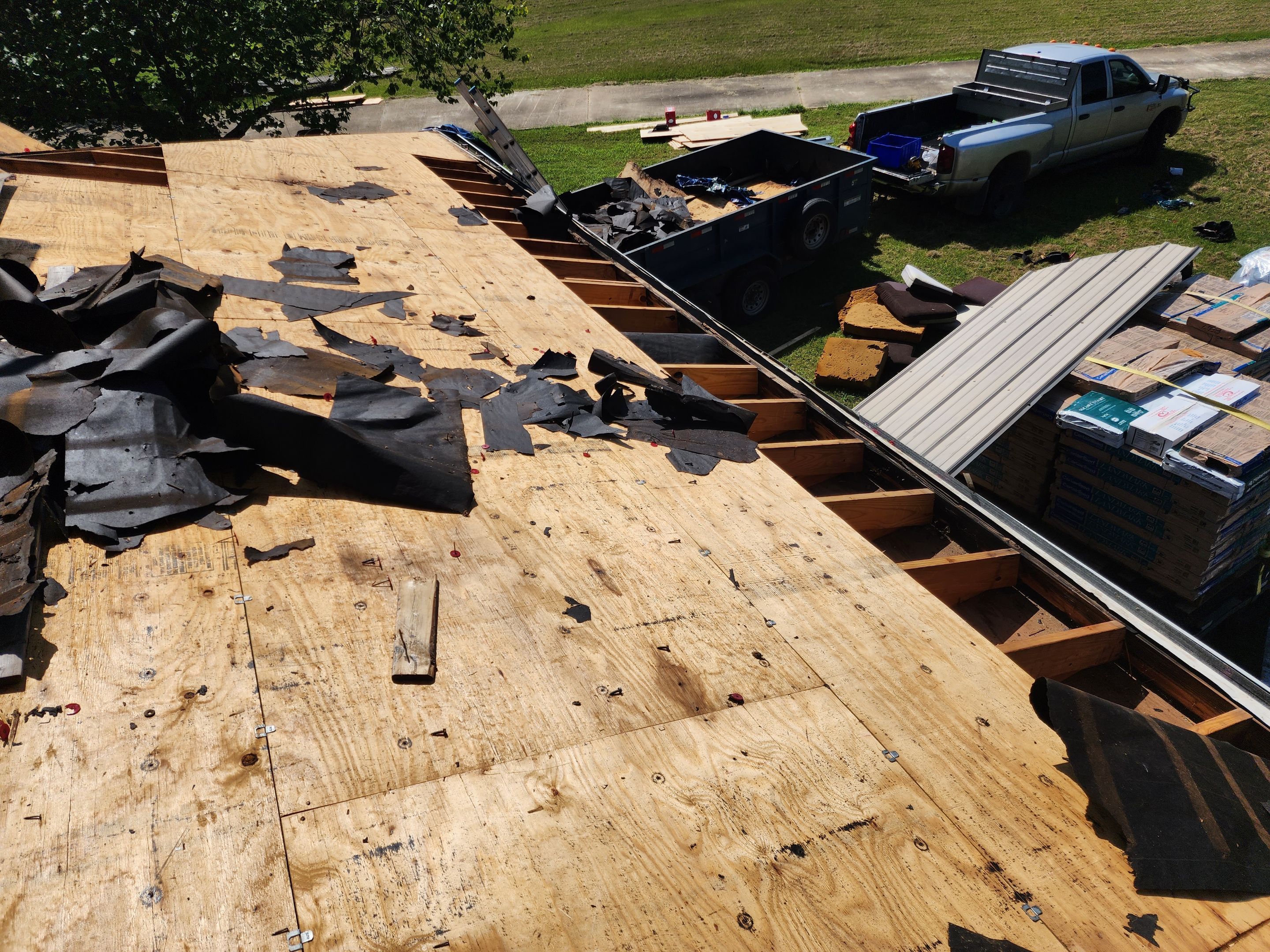 Residential Reroof: 30 Year Architectural Shingle by Hostetler Roofing