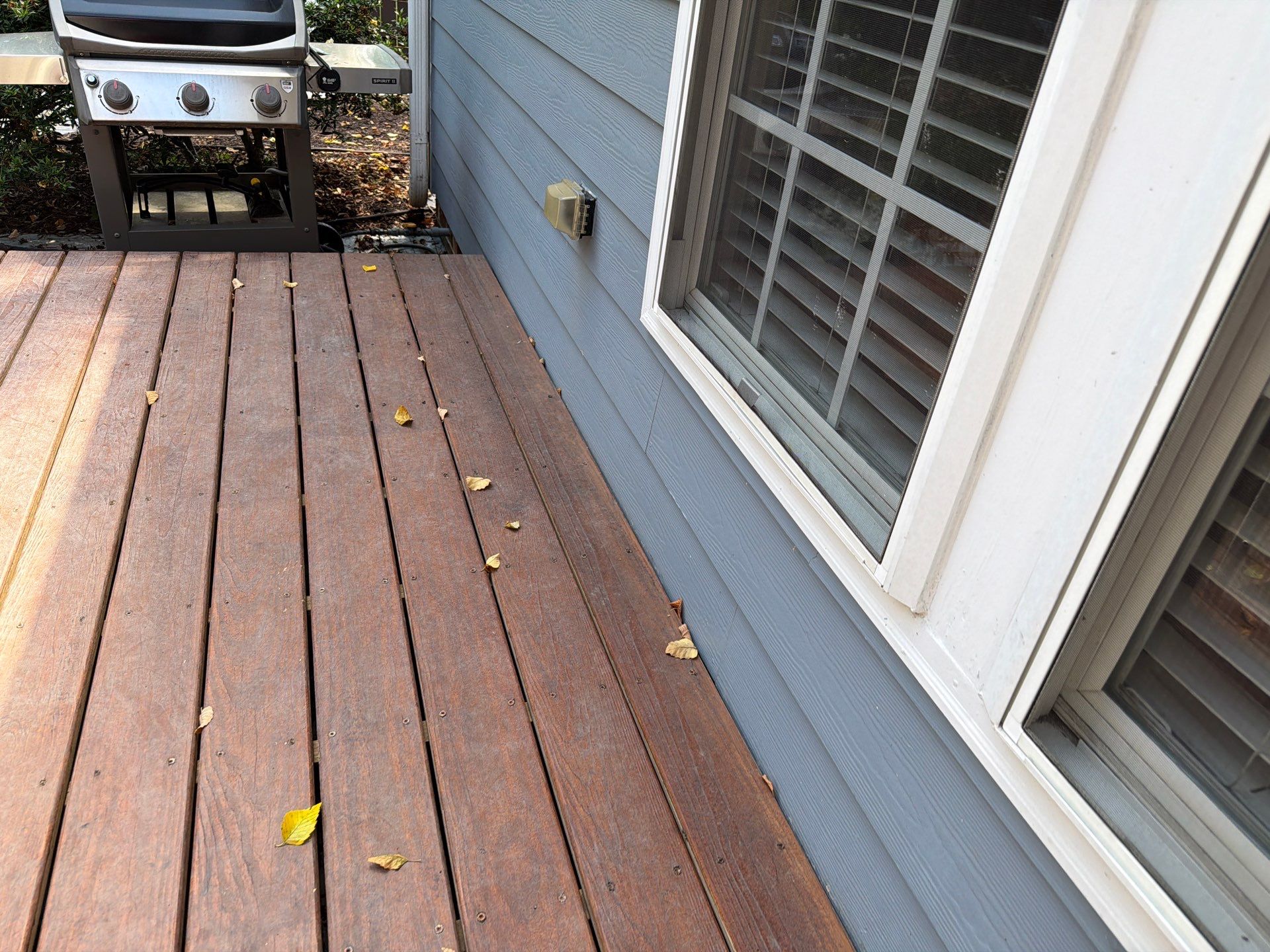 Deck using Wood Sealant by DuraSeal