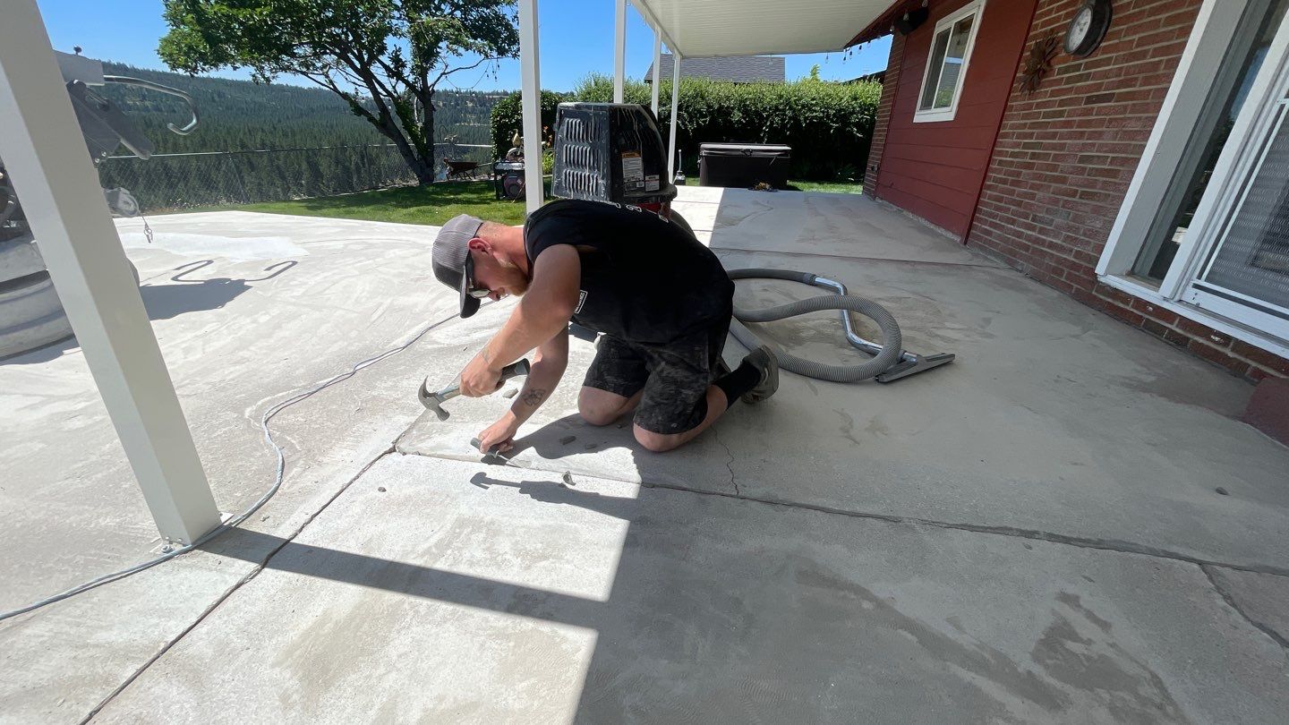 Patio Transformation using Echo 1/4" Chip by Croc Coatings, LLC