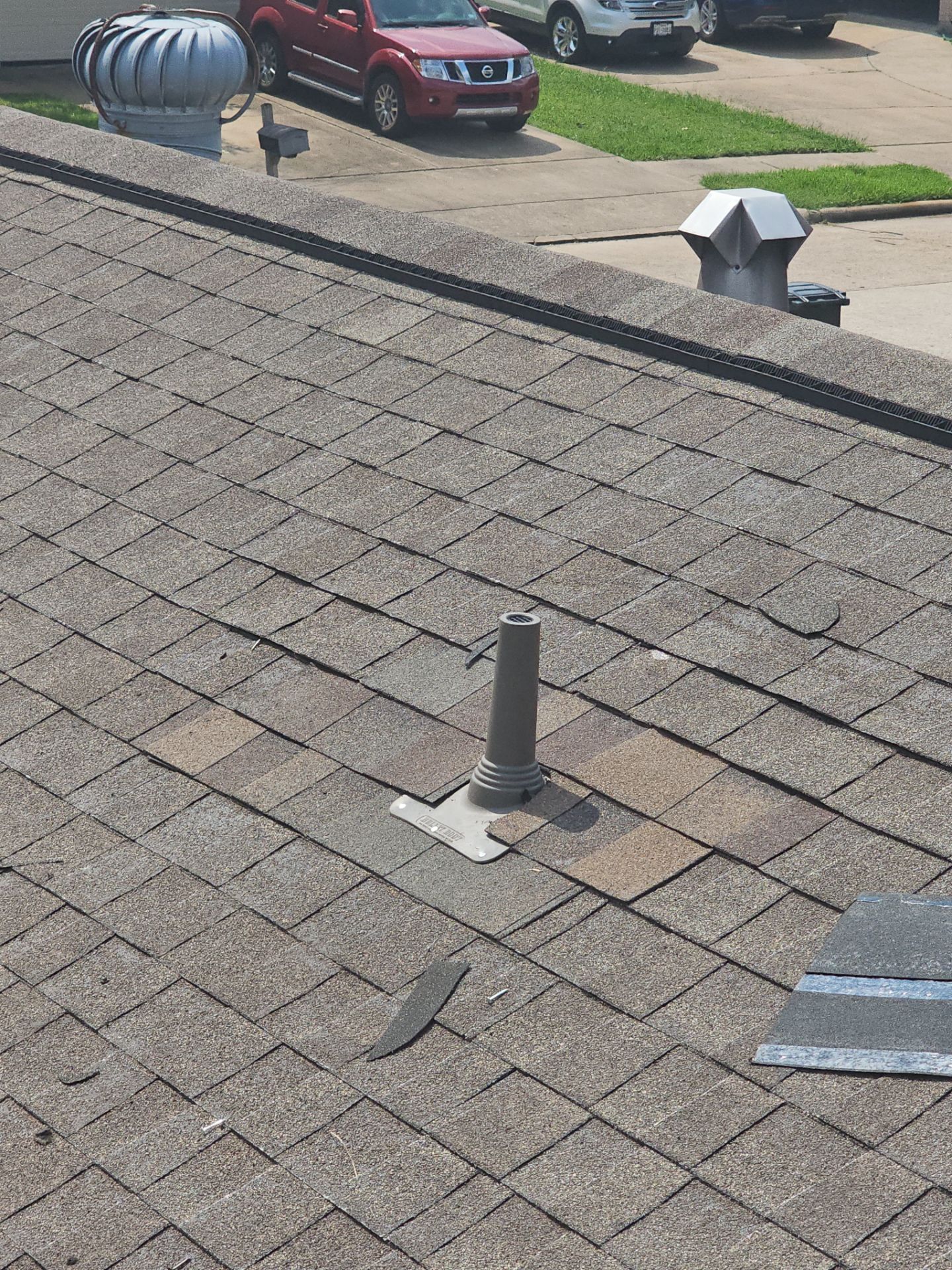 Hail Damage using Owen's Corning Duration (Lifetime) Shingles by Roof Repair Company