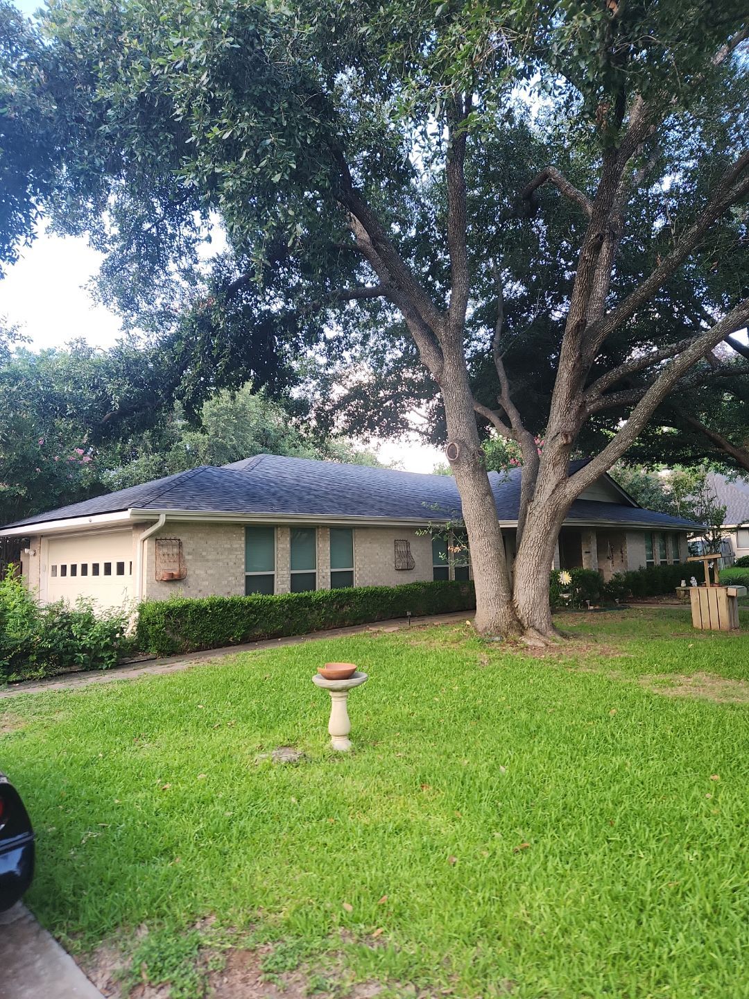 Williamsburg Gray - Owens Corning TruDefinition Duration by RoofsOnly.com