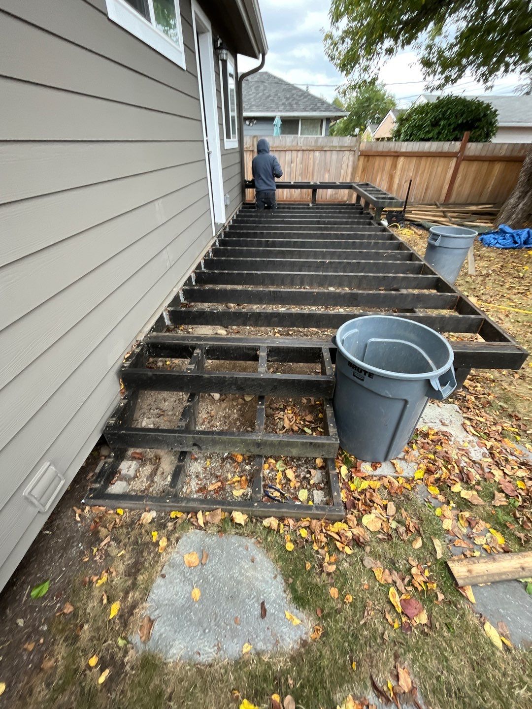 Seattle Deck & Bench by Alki deck builders 