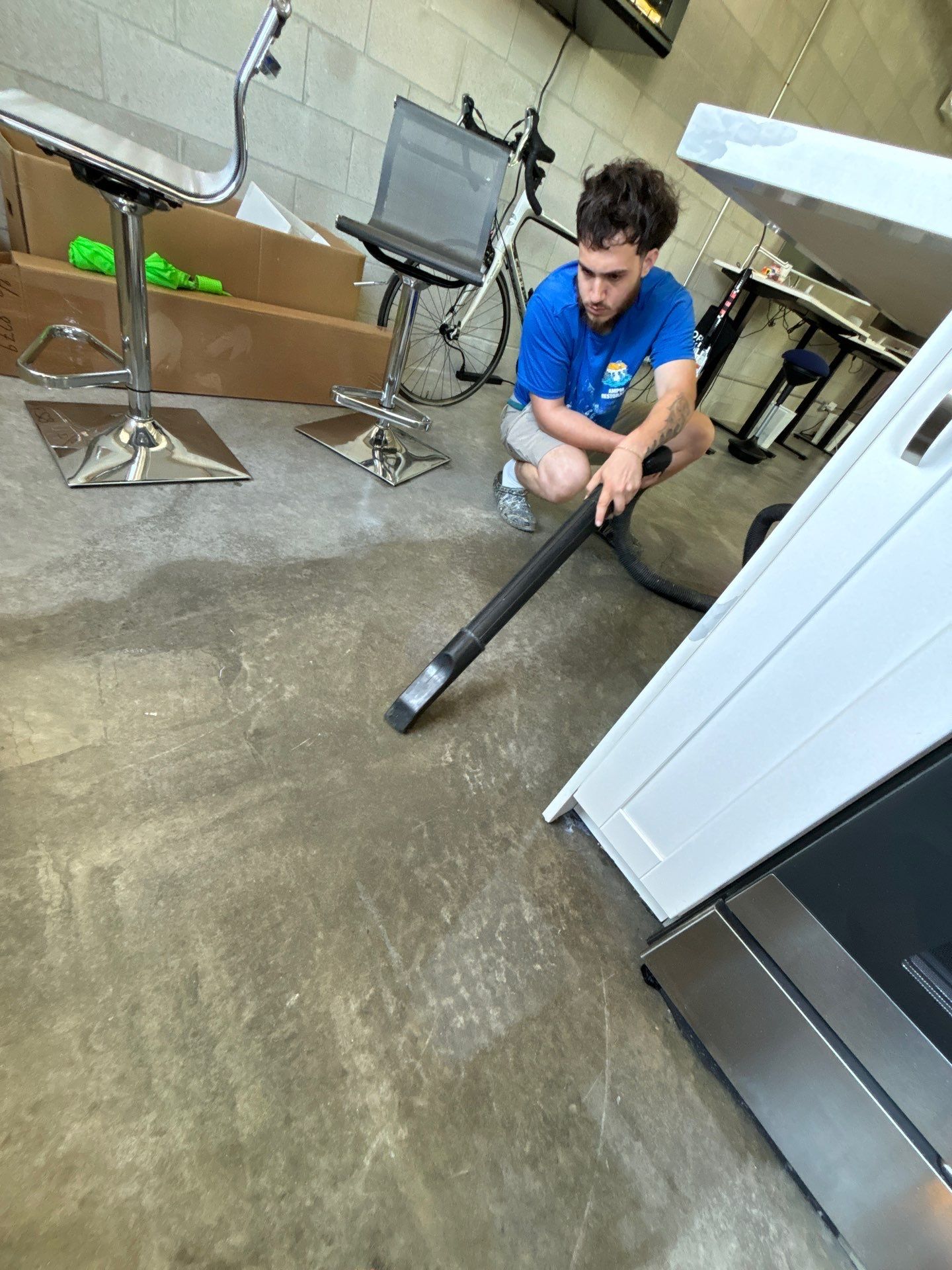 Commercial Mold Removal  by Ampm Restoration Services 
