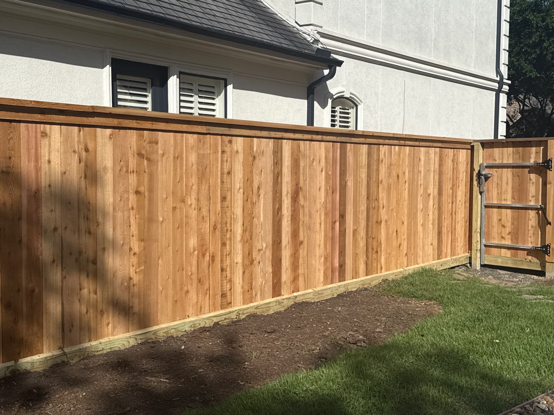 Board-on-Board Meets Classic Privacy by Tim's Fences