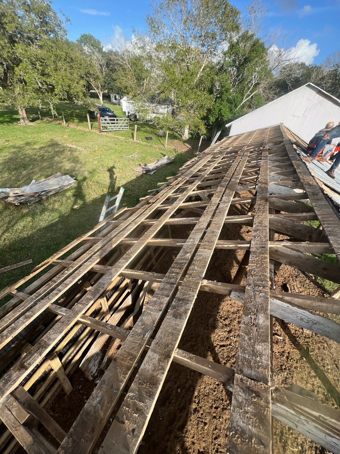 Roof Installation El Campo by Roof Repair Company