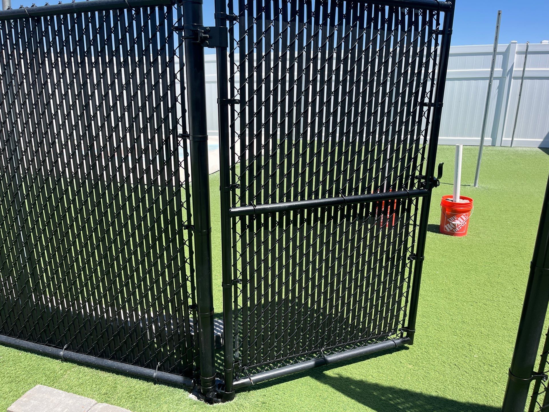 Commercial Privacy Fencing and Chain Link Enclosures in Waterloo by Perfect Picket Fence and Stain