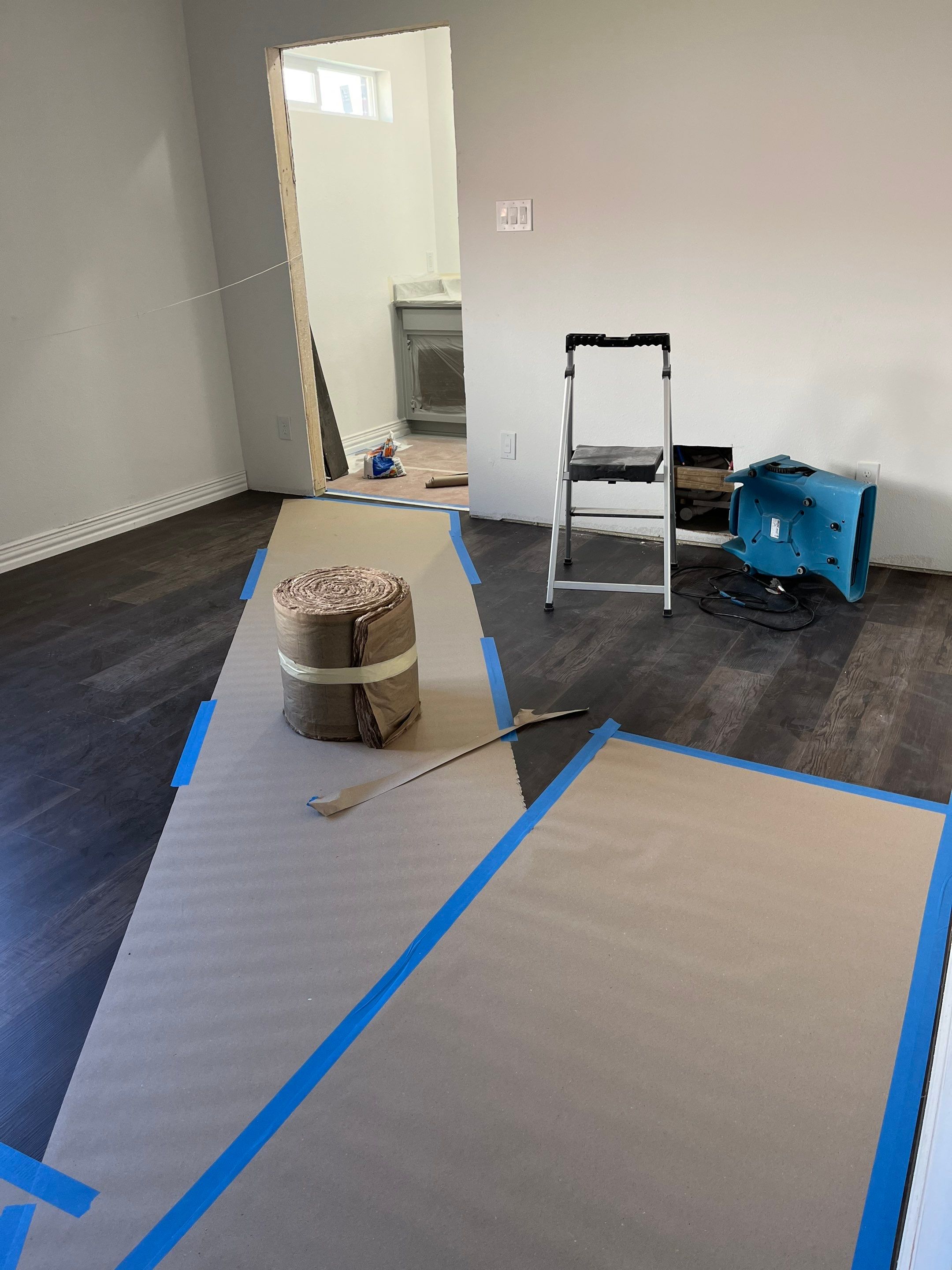 2024 Kitchen on trend with L&T Contractors by L&T General Contractors and Restoration INC