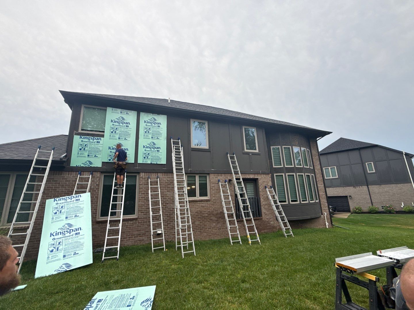 Siding Replacement using Alside S7 Cedar Mill Grain Composite by 180 Contractors