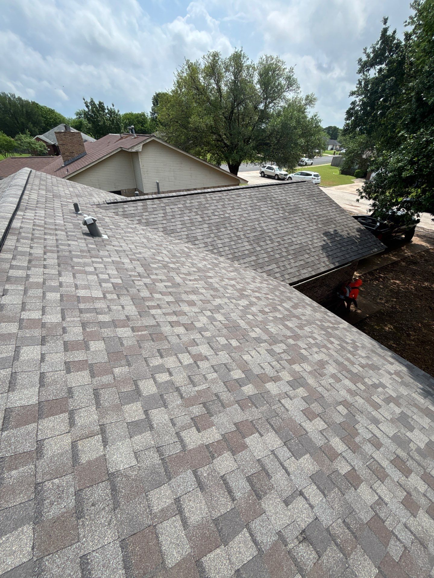 HONG L by Boss Hogg Roofing