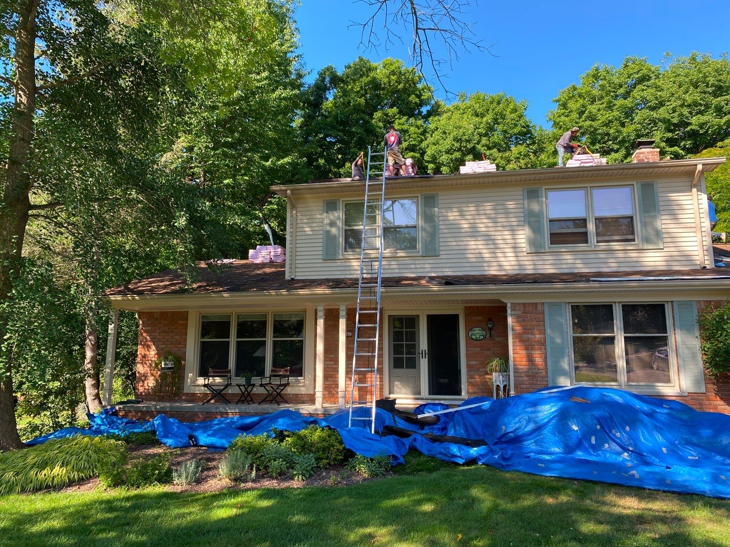 Roof Replacement using Owens Corning by 180 Contractors
