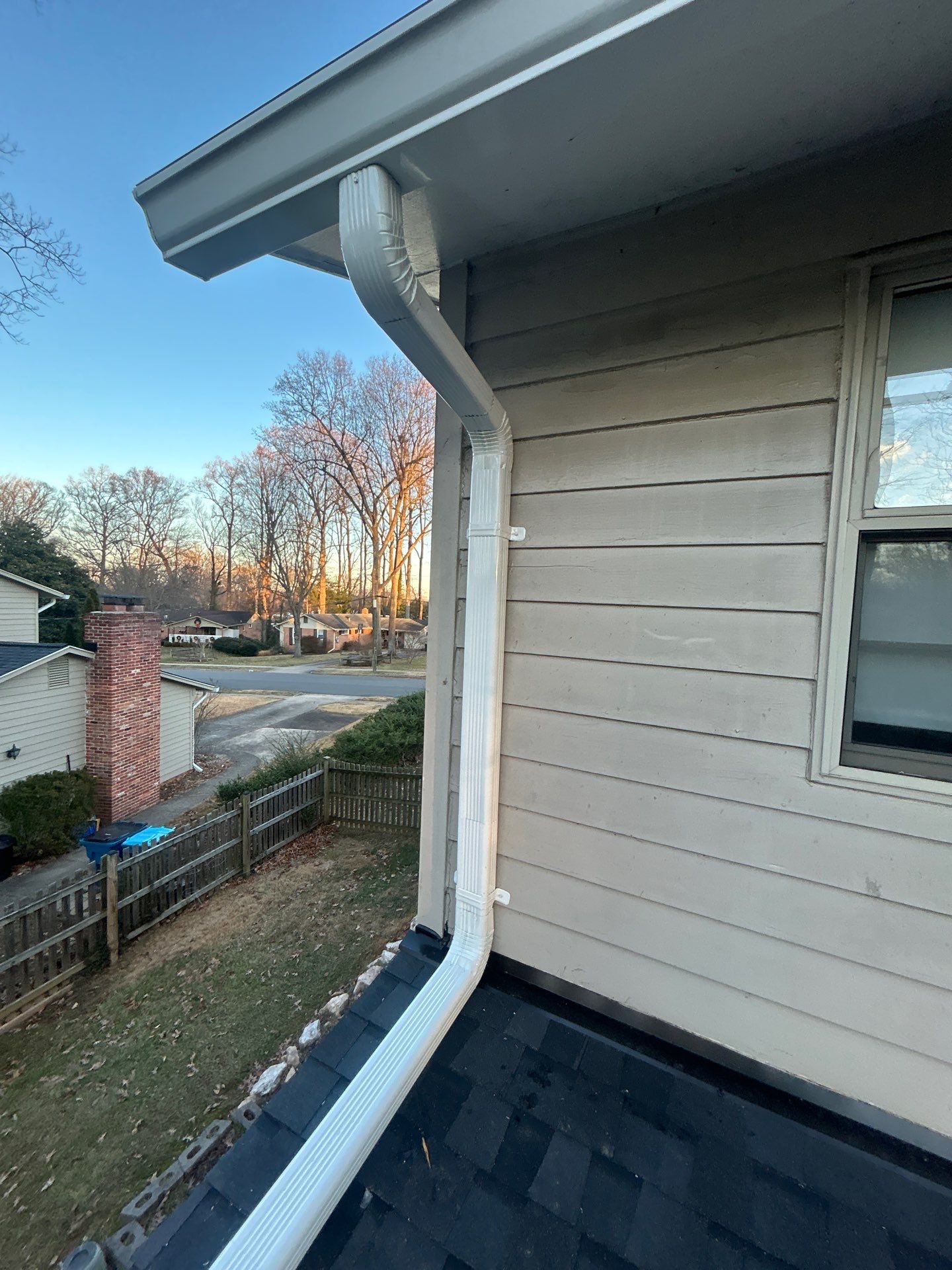 Springfield : Residential Roof Replacement with CertainTeed Landmark Pro in Max Moire Black by RM Banning, Inc.
