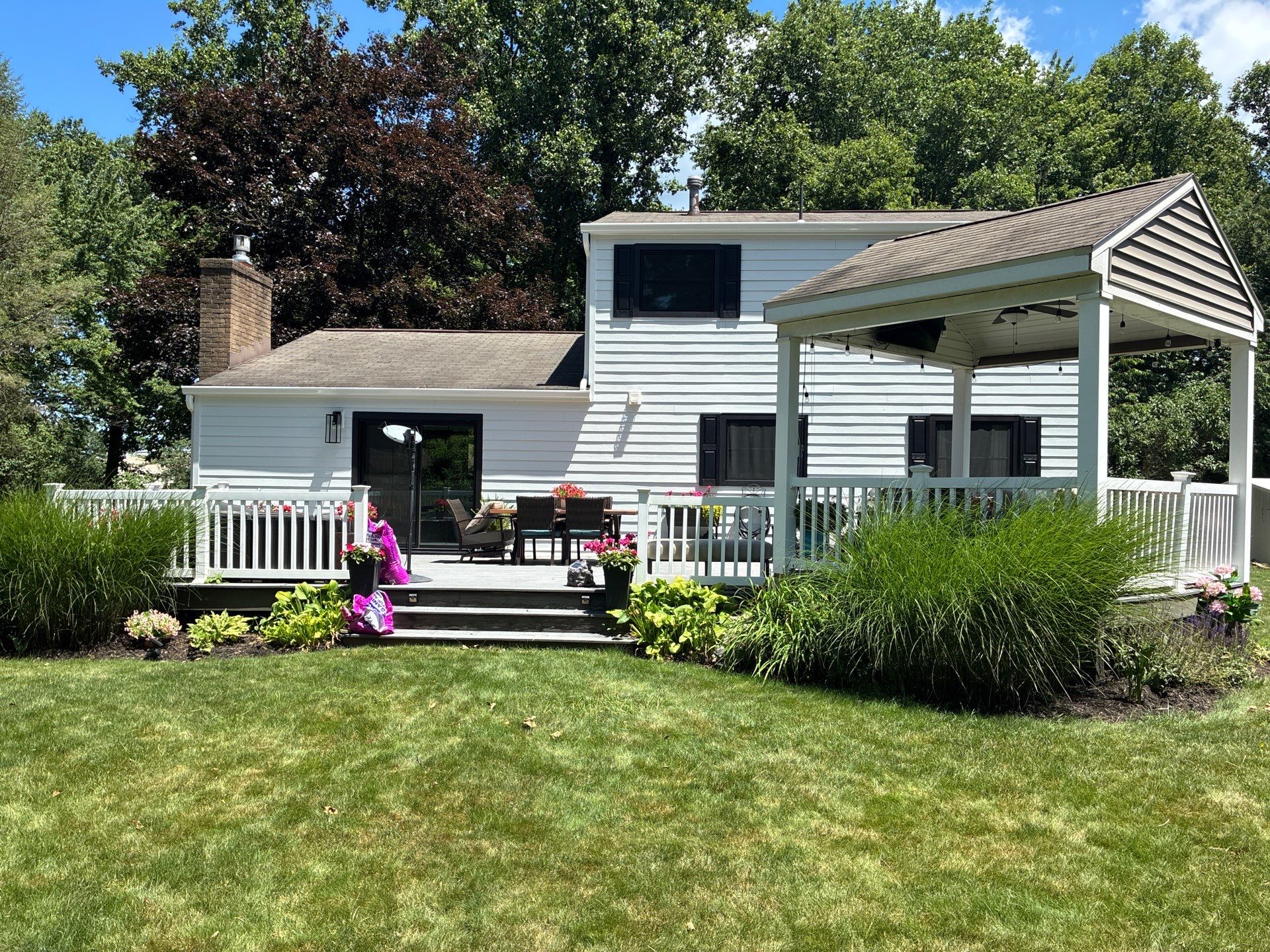 Vinyl Siding to James Hardie Arctic White with Midnight Black Trim by Ideal Siding Pittsburgh