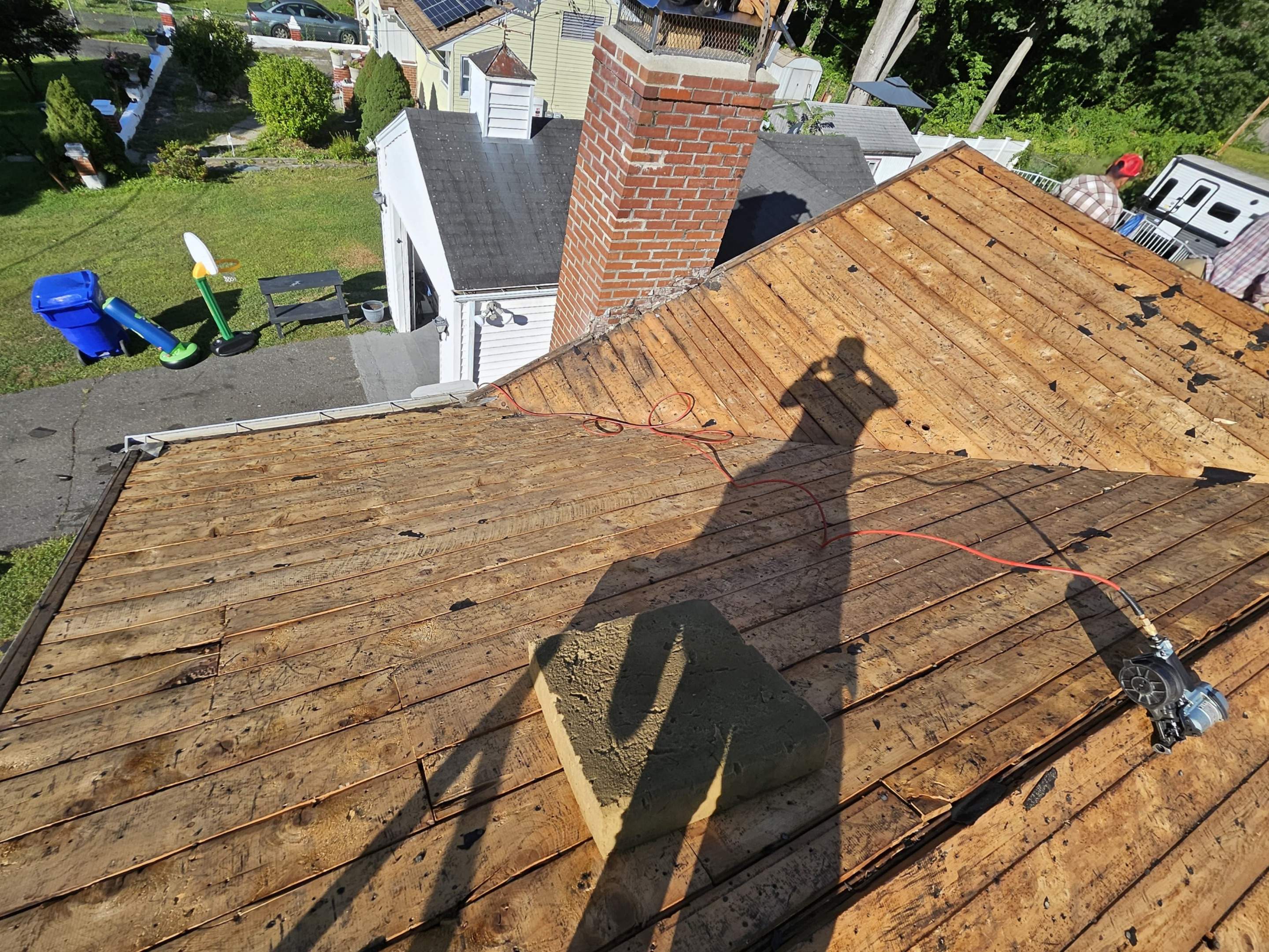 Full Strip & Re-Roof in Springfield, MA – Two-Layer Tear-Off by JOHNNYS PRO