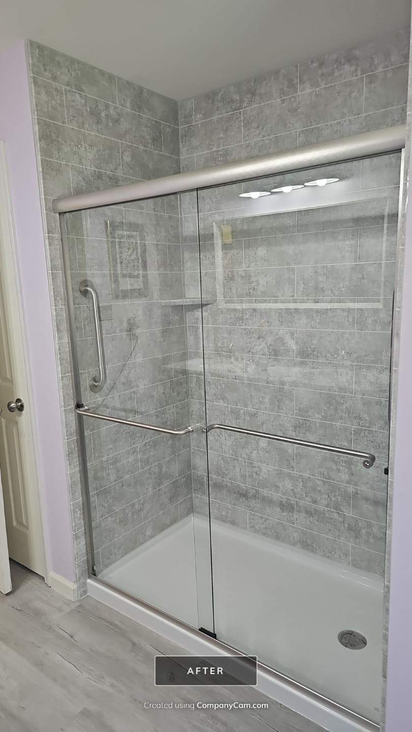 Tub to Shower in Metapeake by BathPlanet SW Virginia