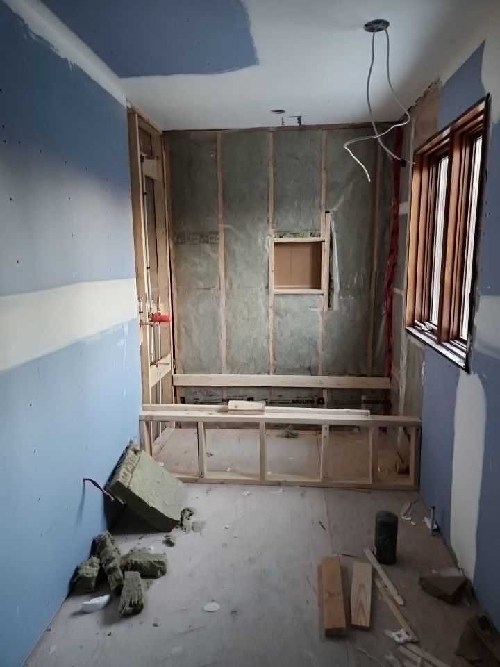 Full house renovation by Eco-Nature Construction Inc.