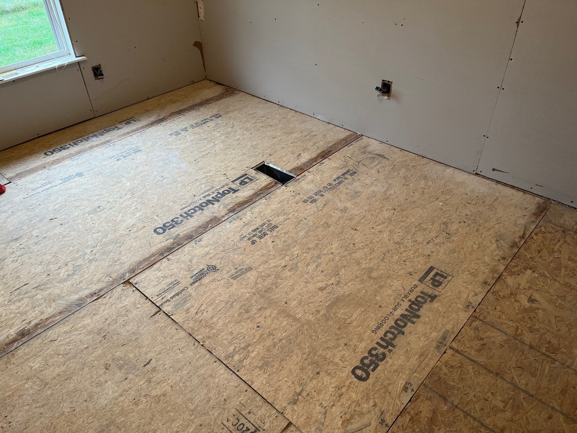 Damage Repair by Skilled Construction LLC