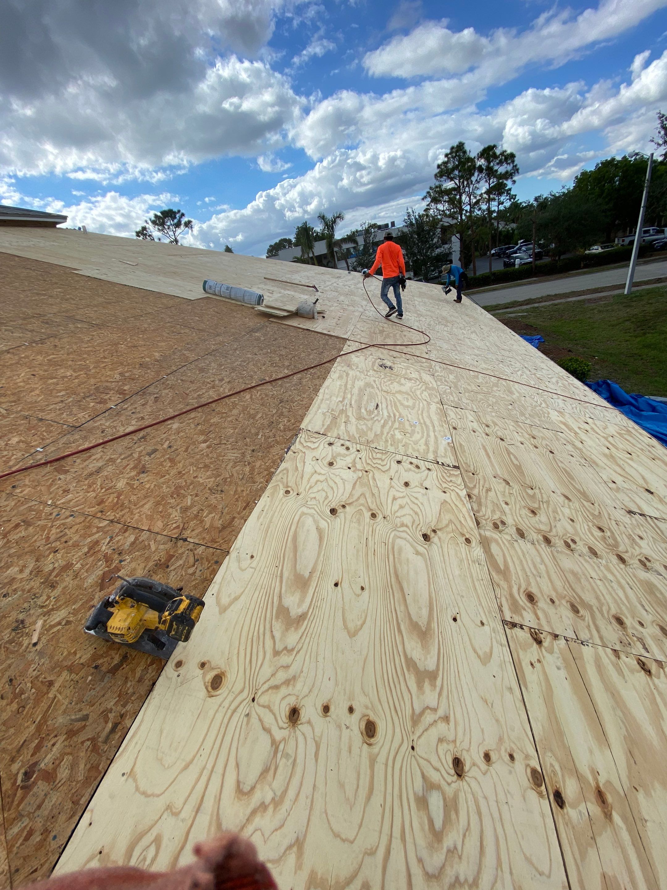 Commercial Standing Seam Metal Replacement in Fort Myers, FL by International Roofing