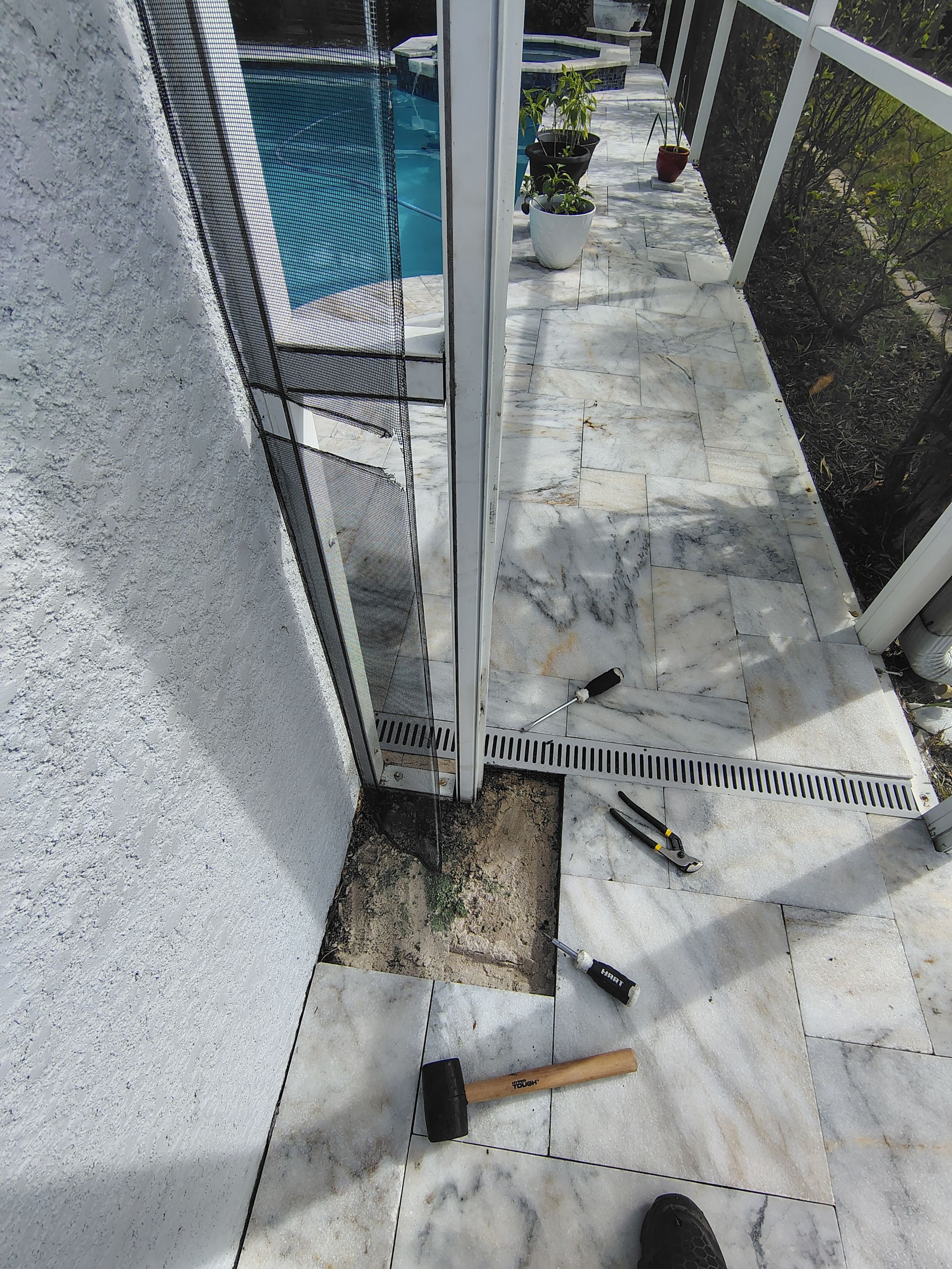 Reframing & Screening with New Door by B&L LABOR SERVICES LLC