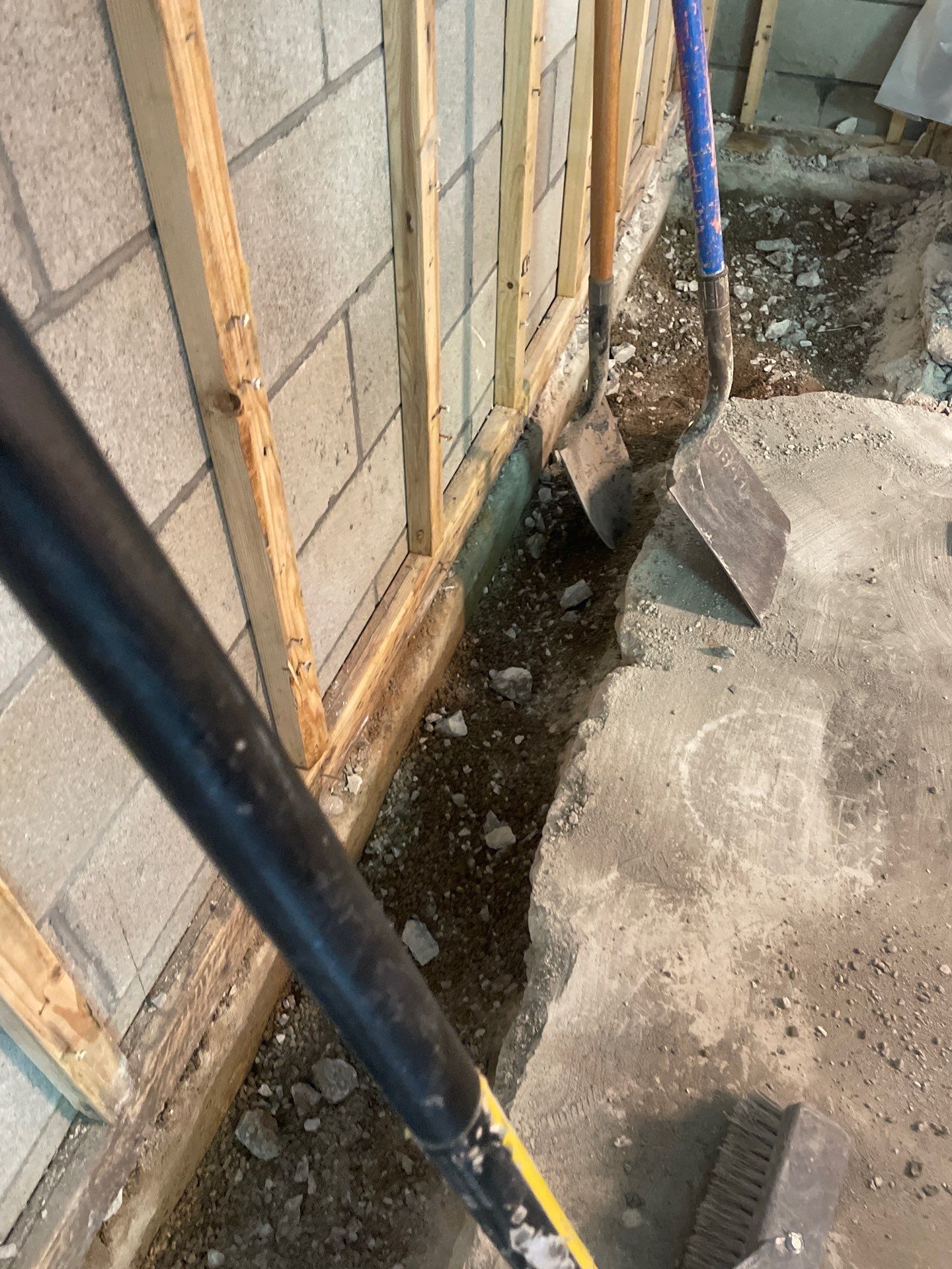 Crawl Space Interior/Exterior Waterproofing by Toledo Basement Repair 