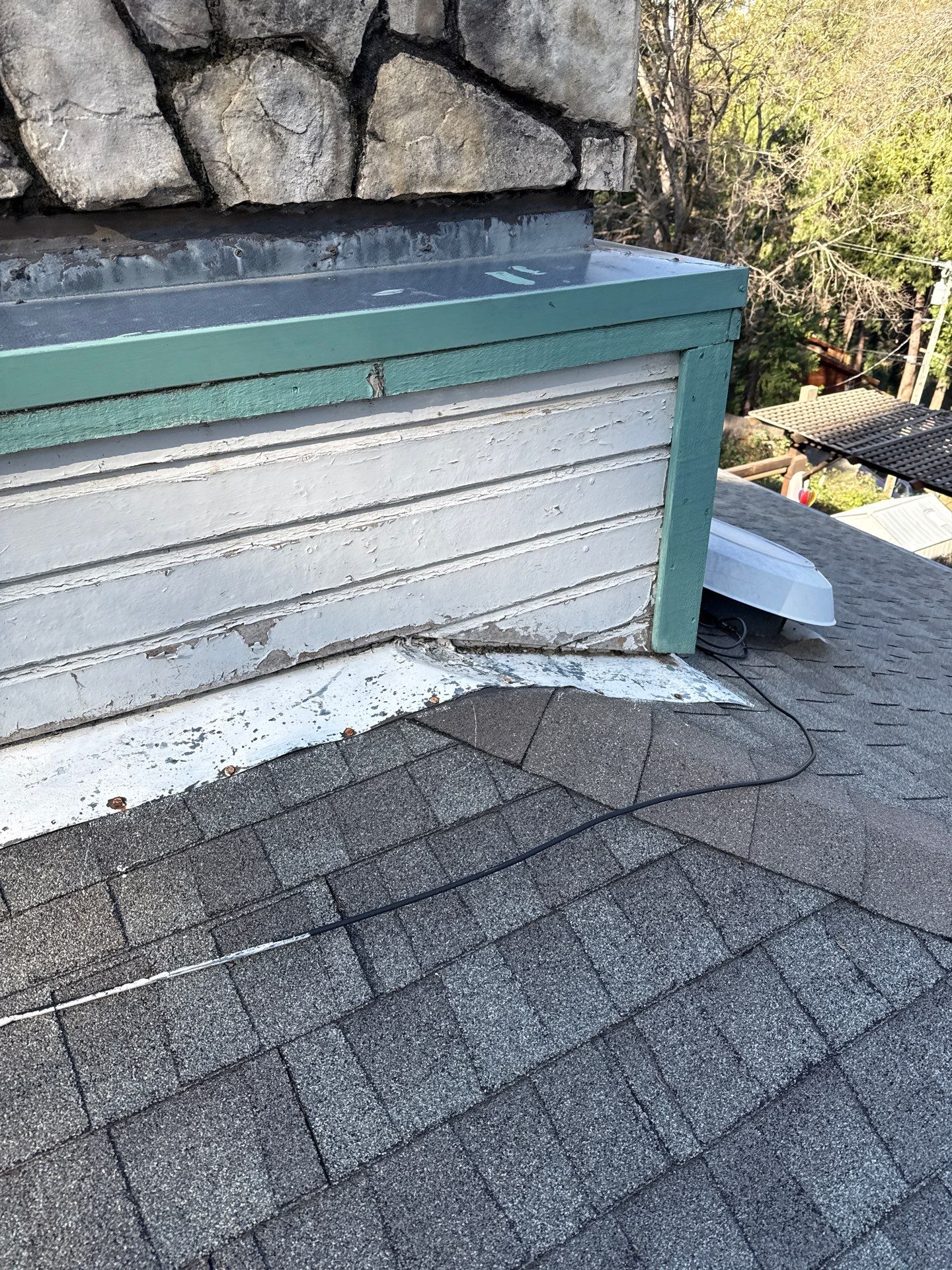 Owens Corning Roofing and REC solar panels by Byers Enterprises 