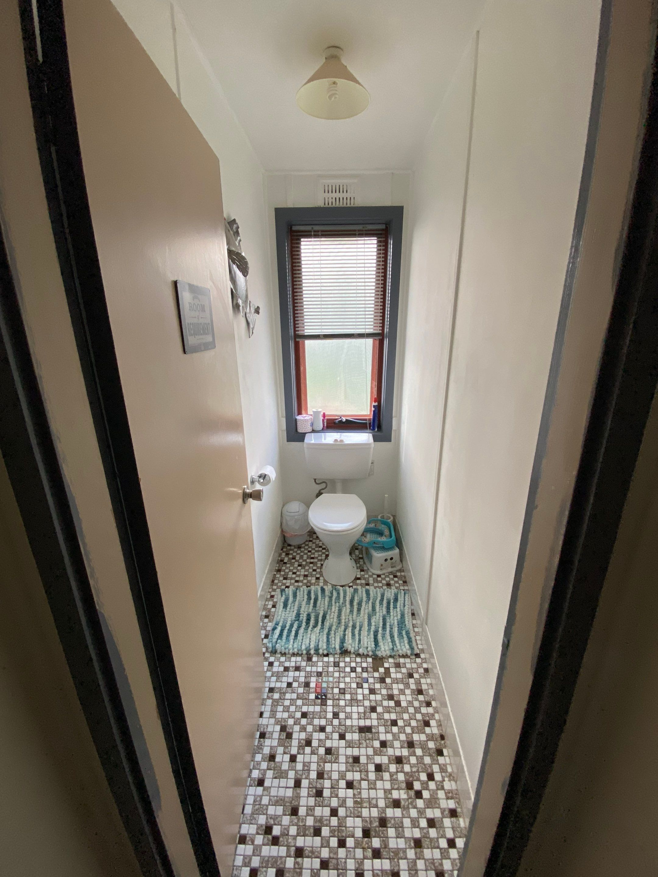 Bathroom, Toilet & Laundry Renovation by Re-seal Bathrooms