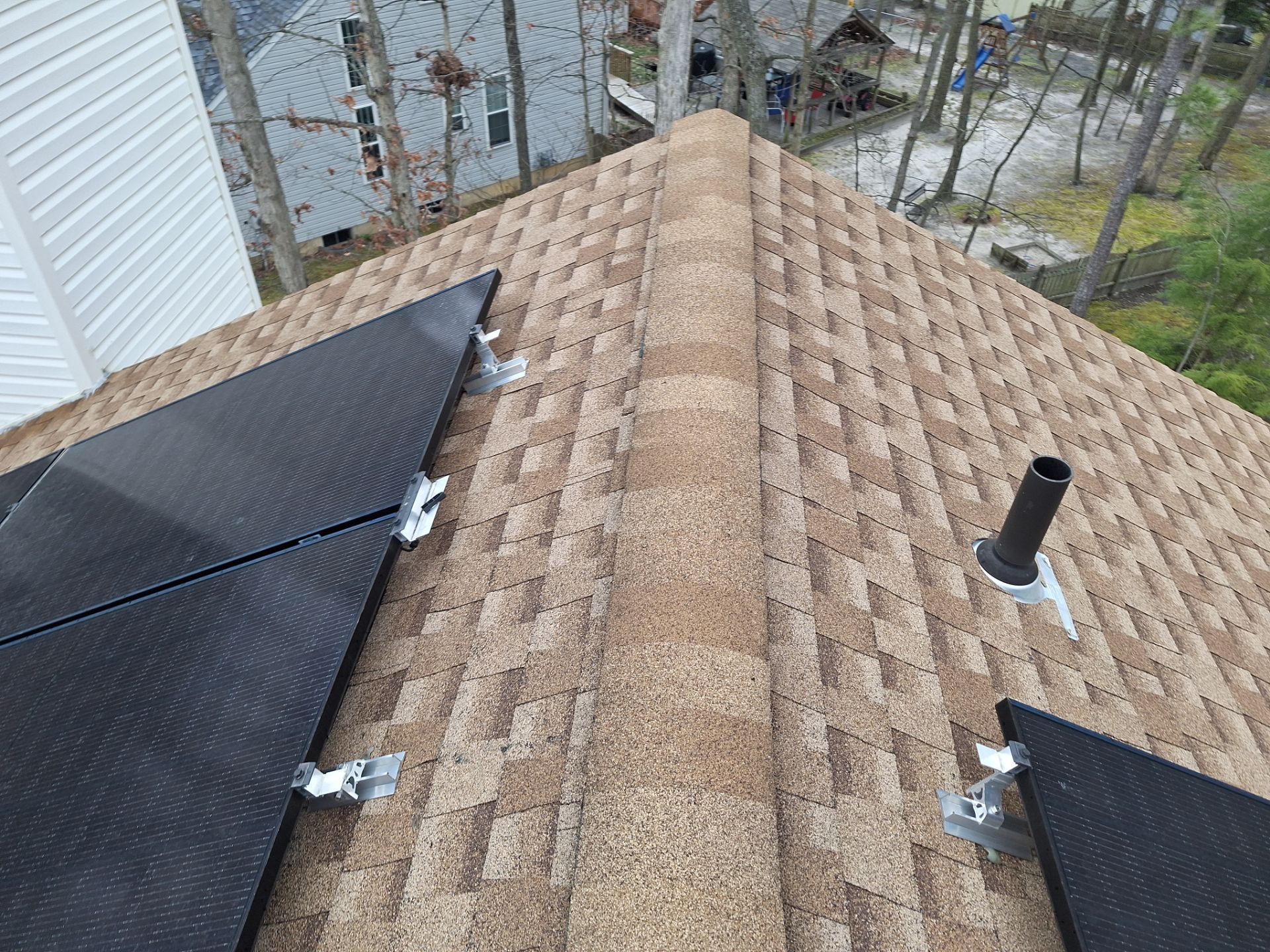 Rustic Cedar Shingles by Reimagine Roofing