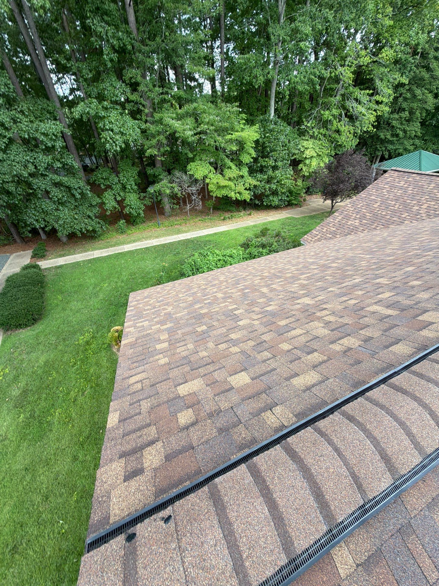 Comprehensive Asphalt Shingle Roof Replacement in Mathews, Virginia by Cade Construction