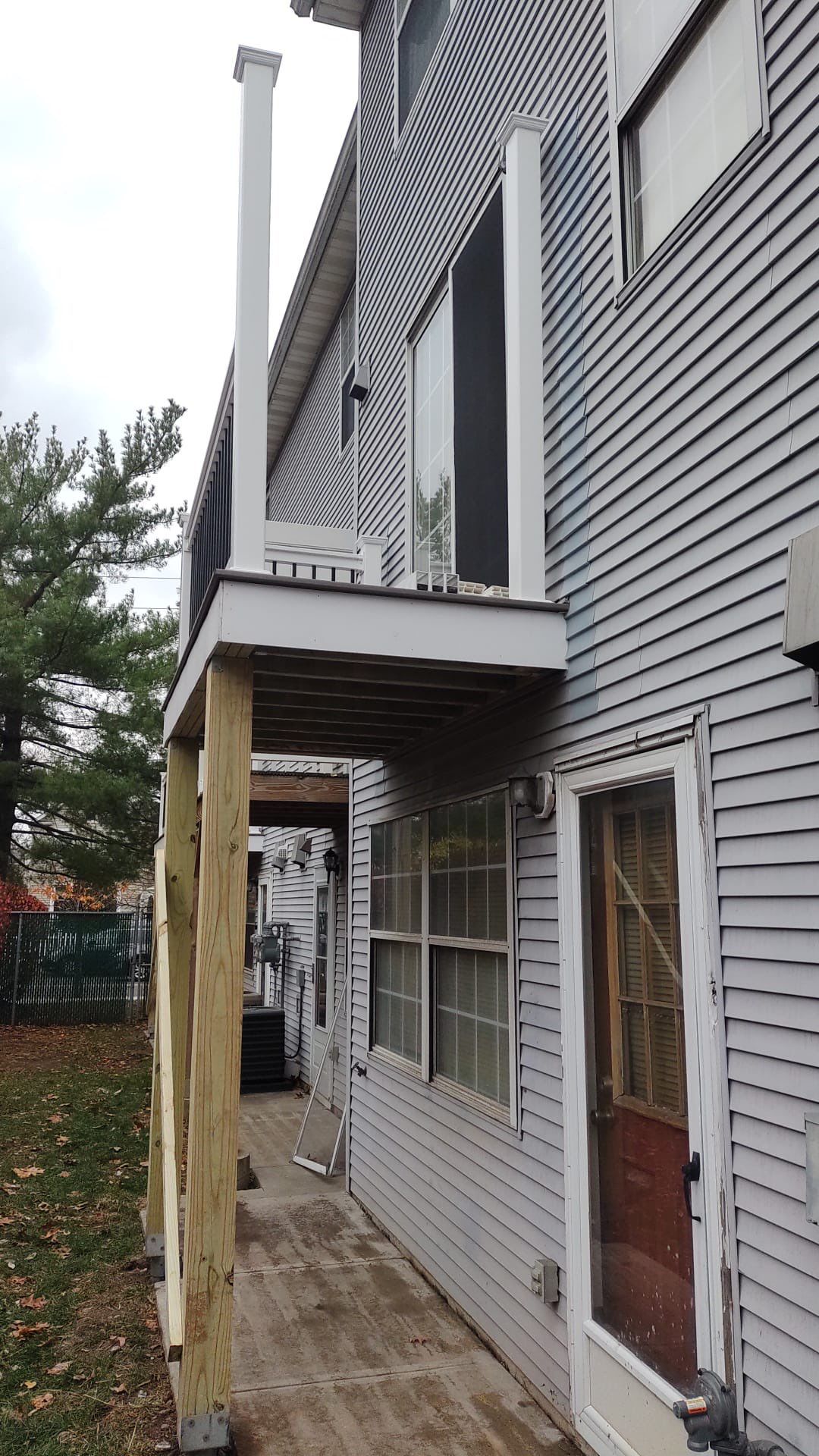 Condo Project Deck Replacement by deck guardian