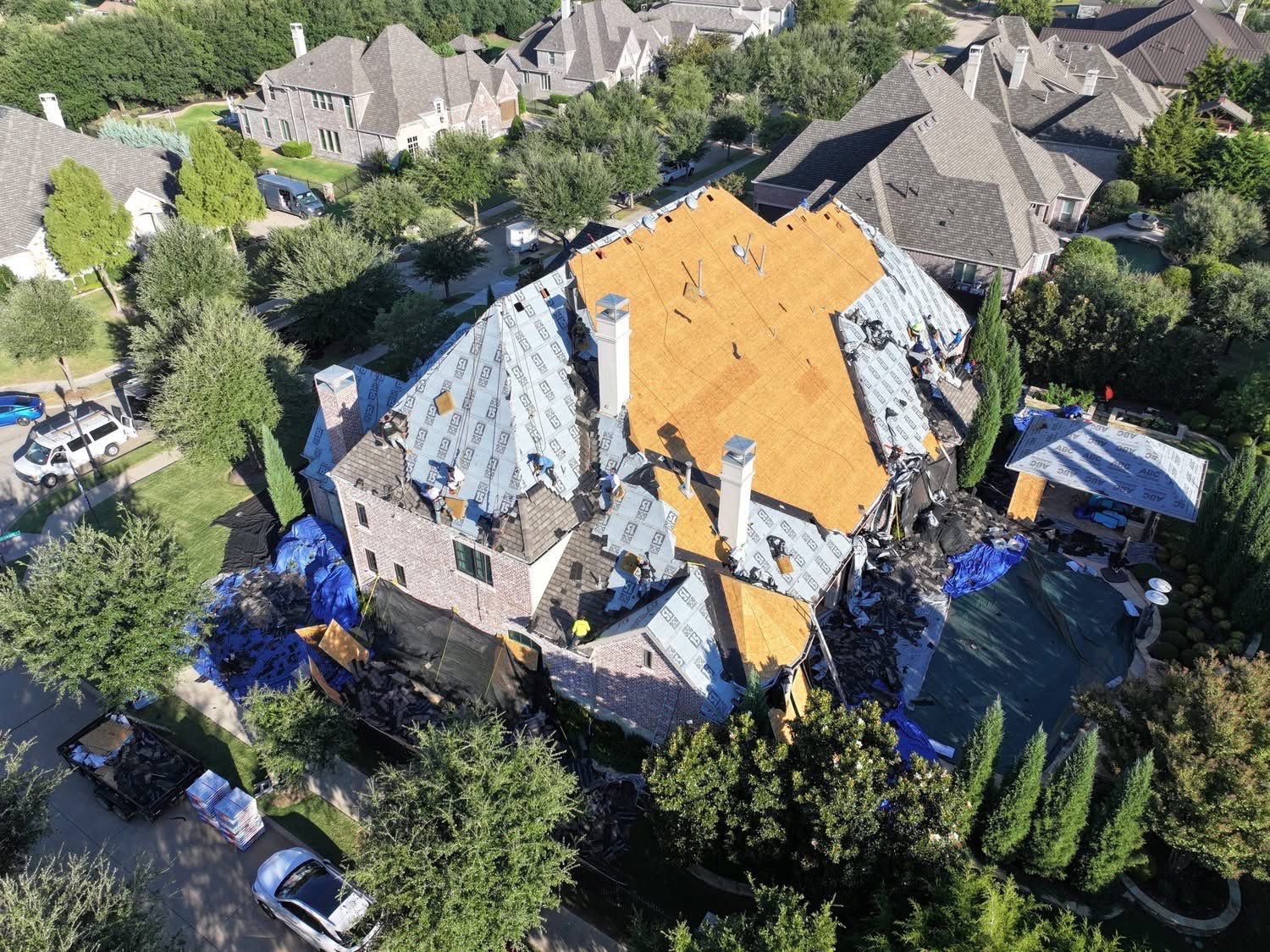 Residential Roof Replacement using CERTAINTEED BELMONT IR BLACK GRANITE by Elite Roofing LLC