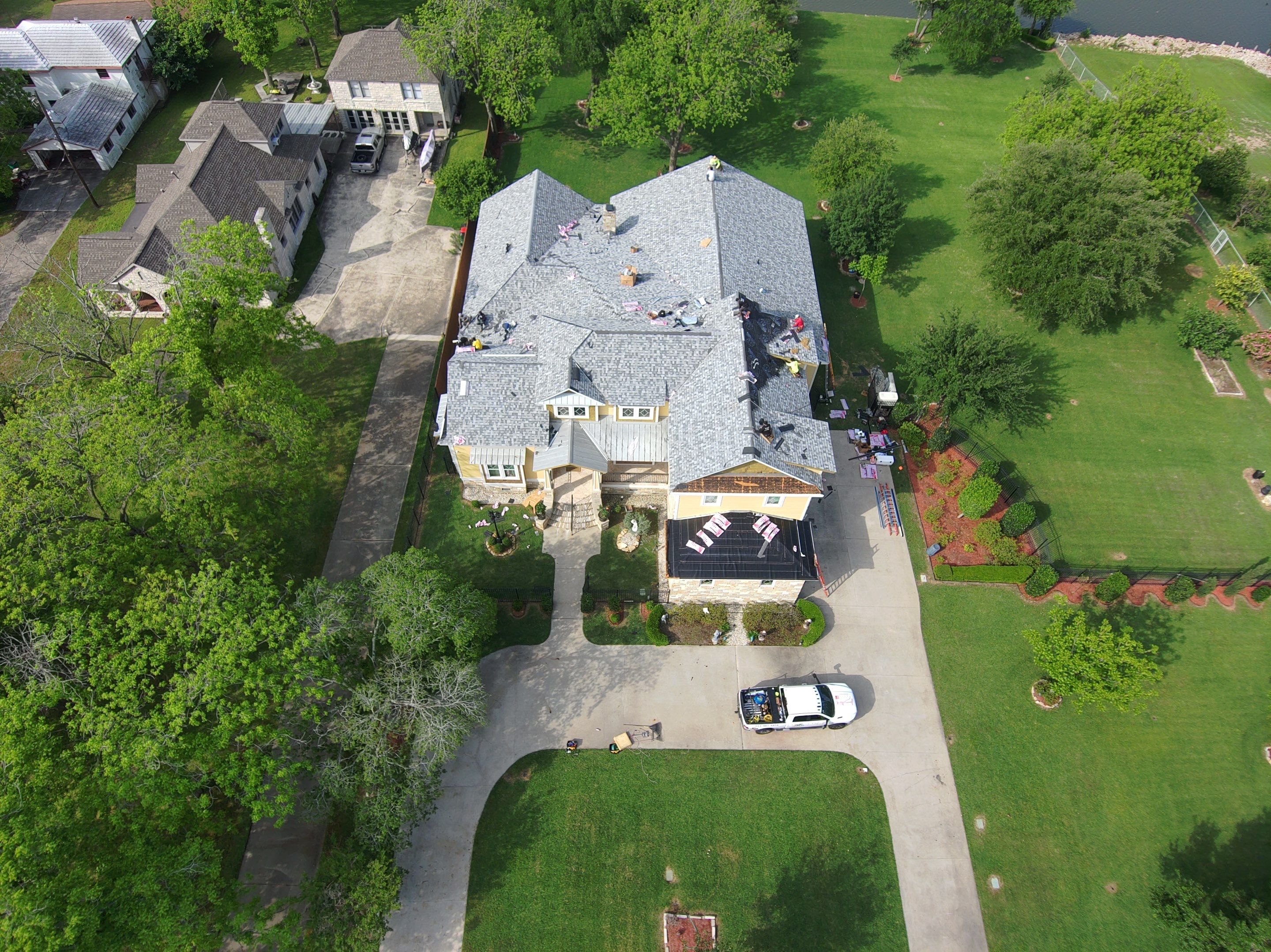 Residential Roofing Installation using Owen's Corning Duration (Lifetime) Shingles by Roof Repair Company