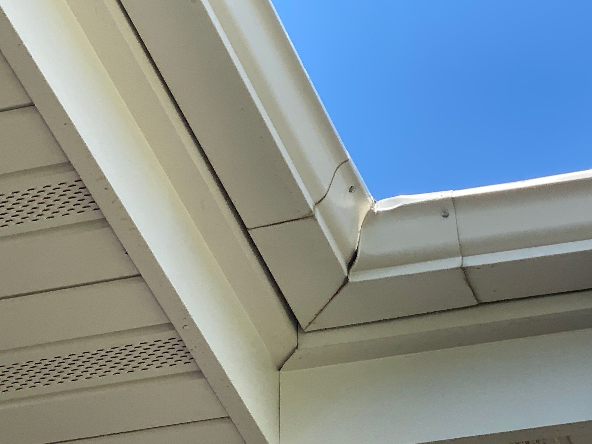 Project in sandy by Emerald Gotcha Gutters 