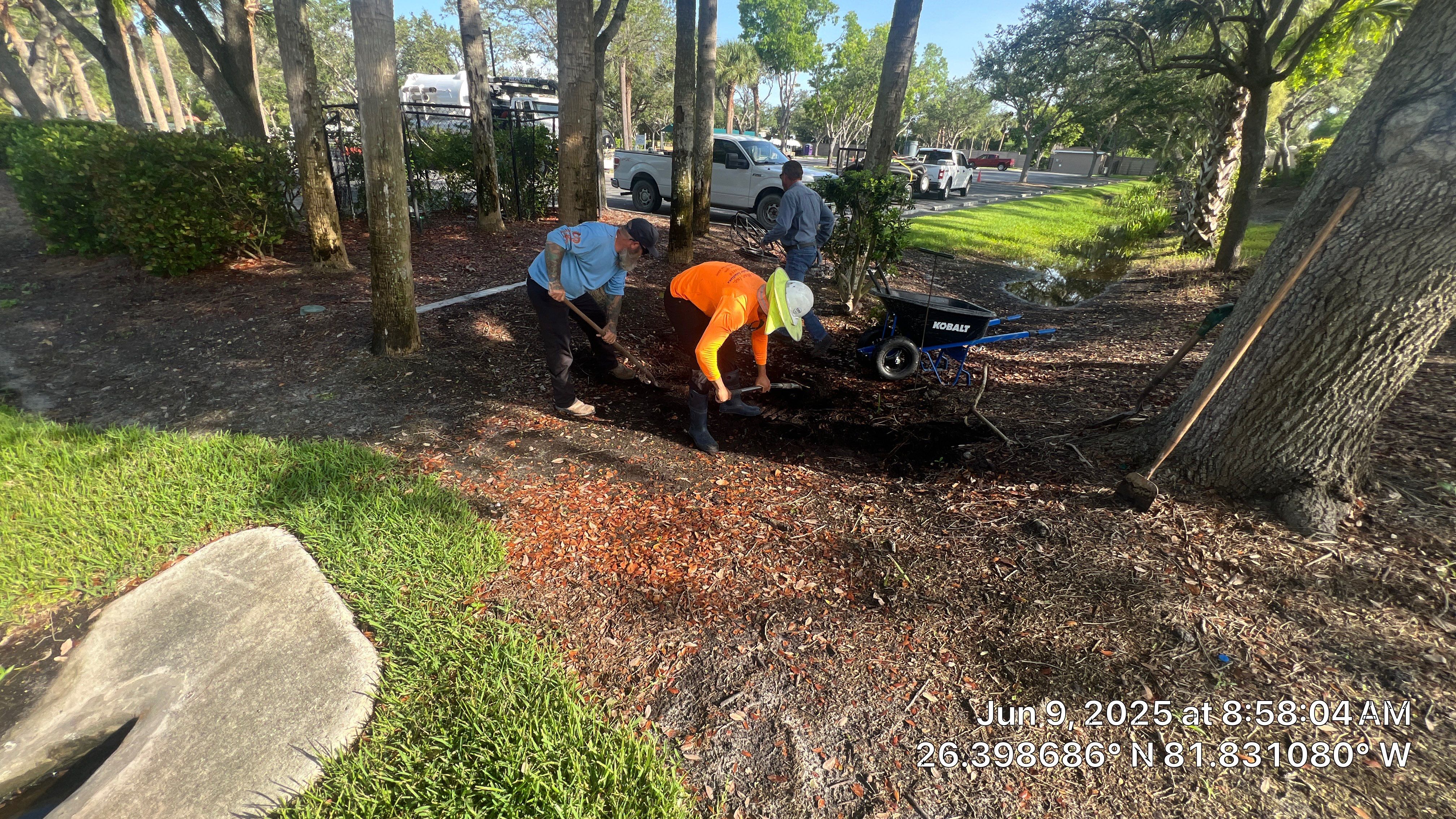 Pelican Landing Beach Parking Lot Stormwater System Maintenance by Don Mar, Inc. Storm Water Solutions