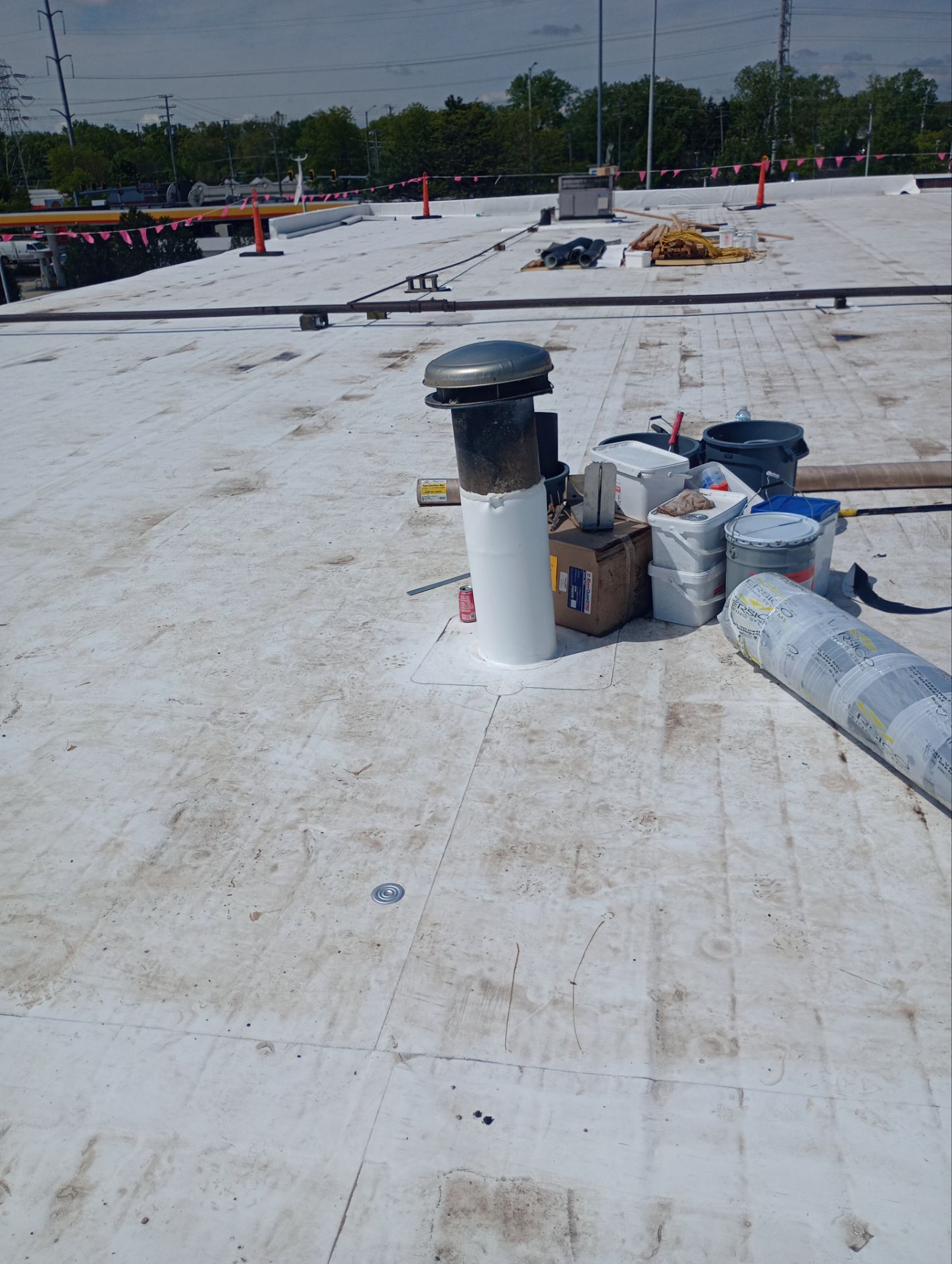 Ford Dealership - Re-Roof by Pink Roofing