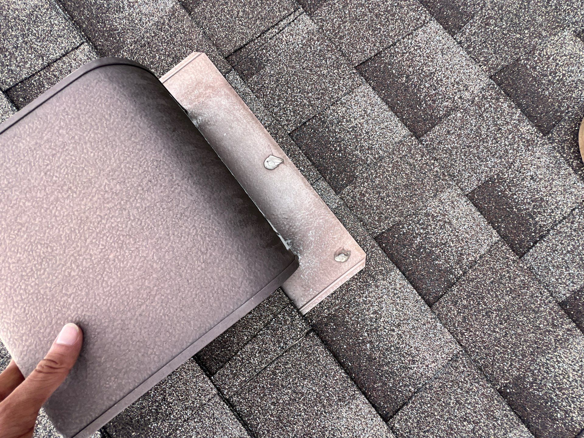 Hail Damage using Owen's Corning Duration (Lifetime) Shingles by Roof Repair Company