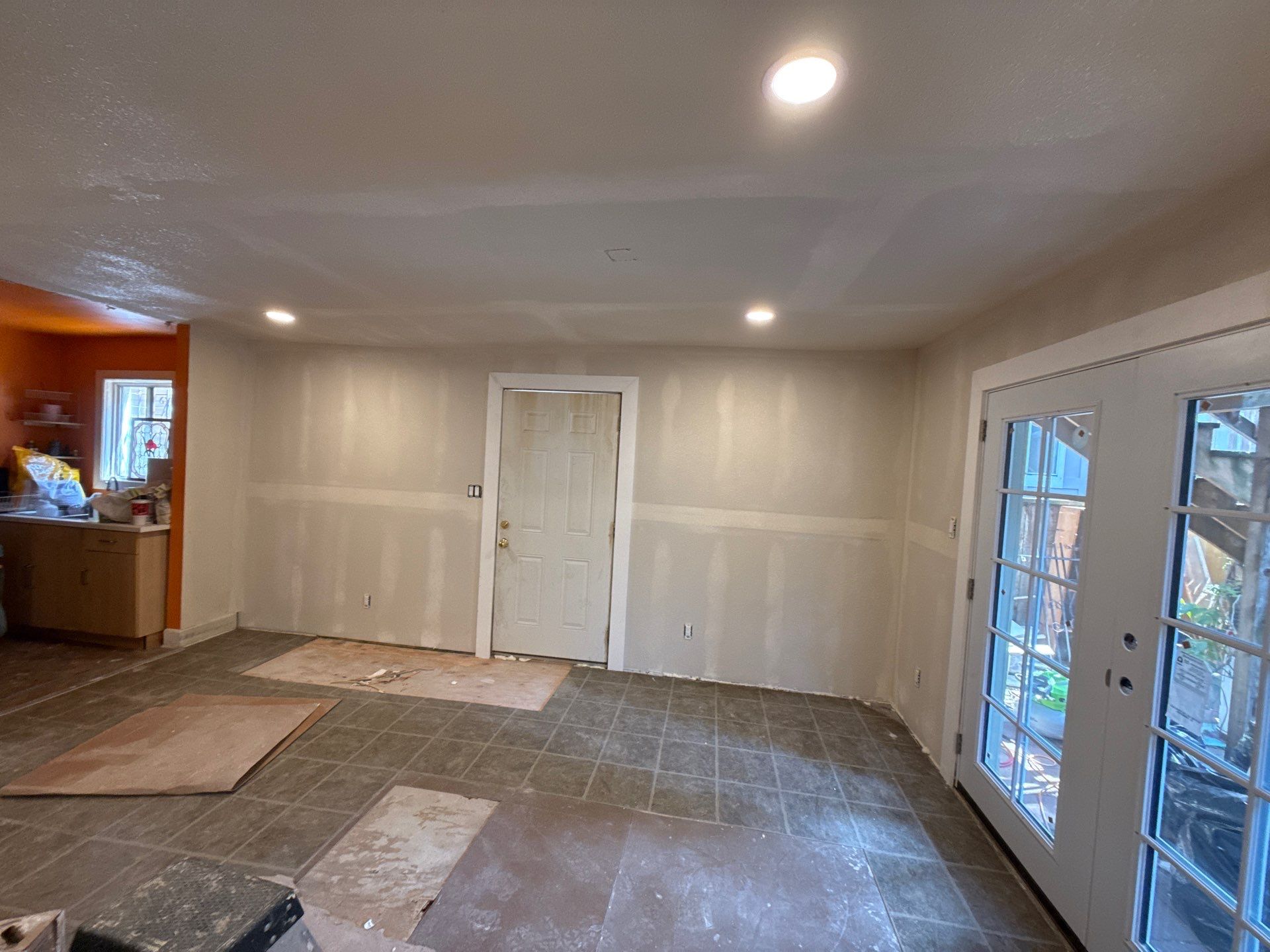 Dry root and termites damage by Hexagon Construction