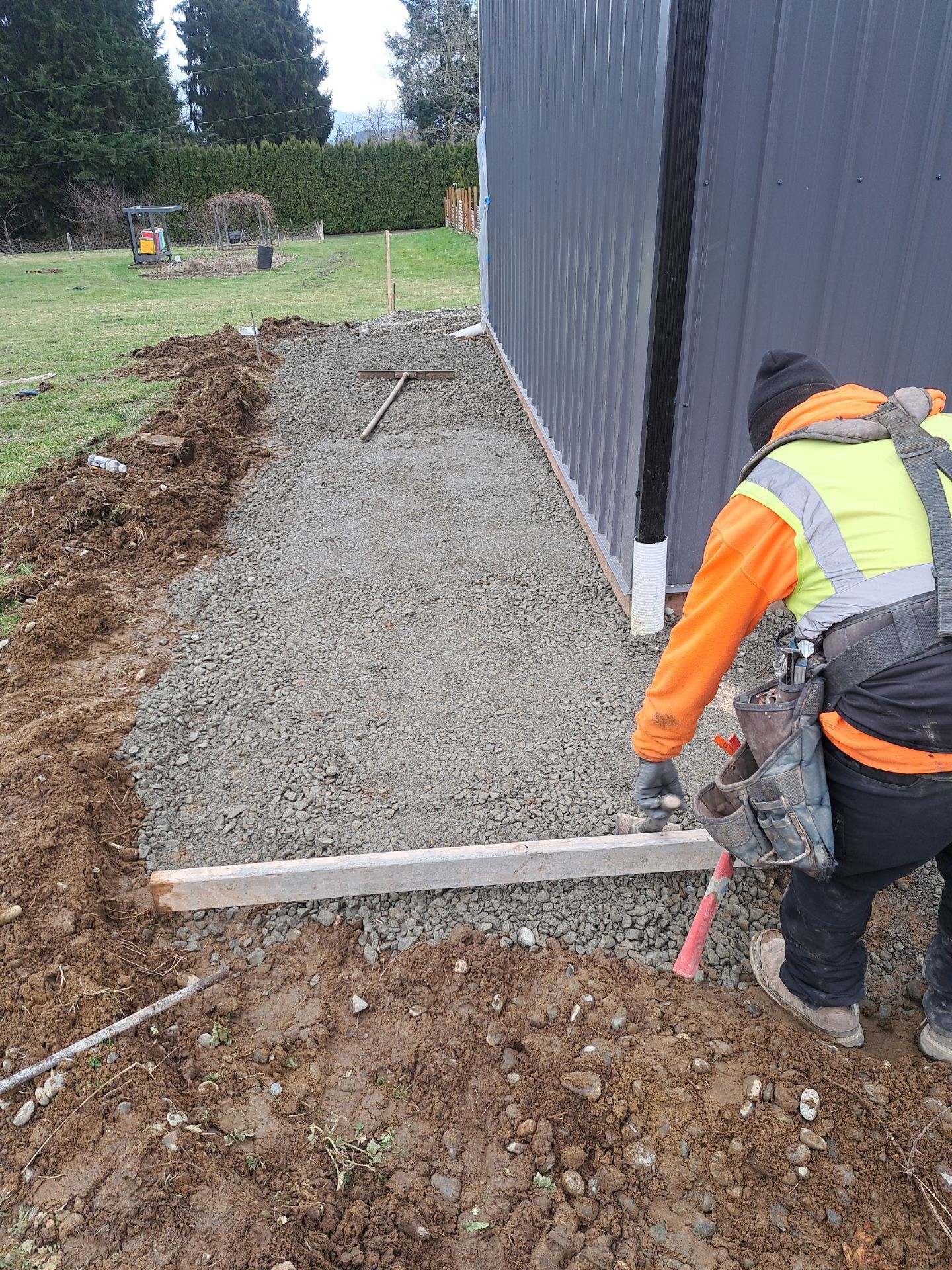Concrete Walkway Surround and Front Patio | Snohomish  by Jireh Asphalt & Concrete Inc 