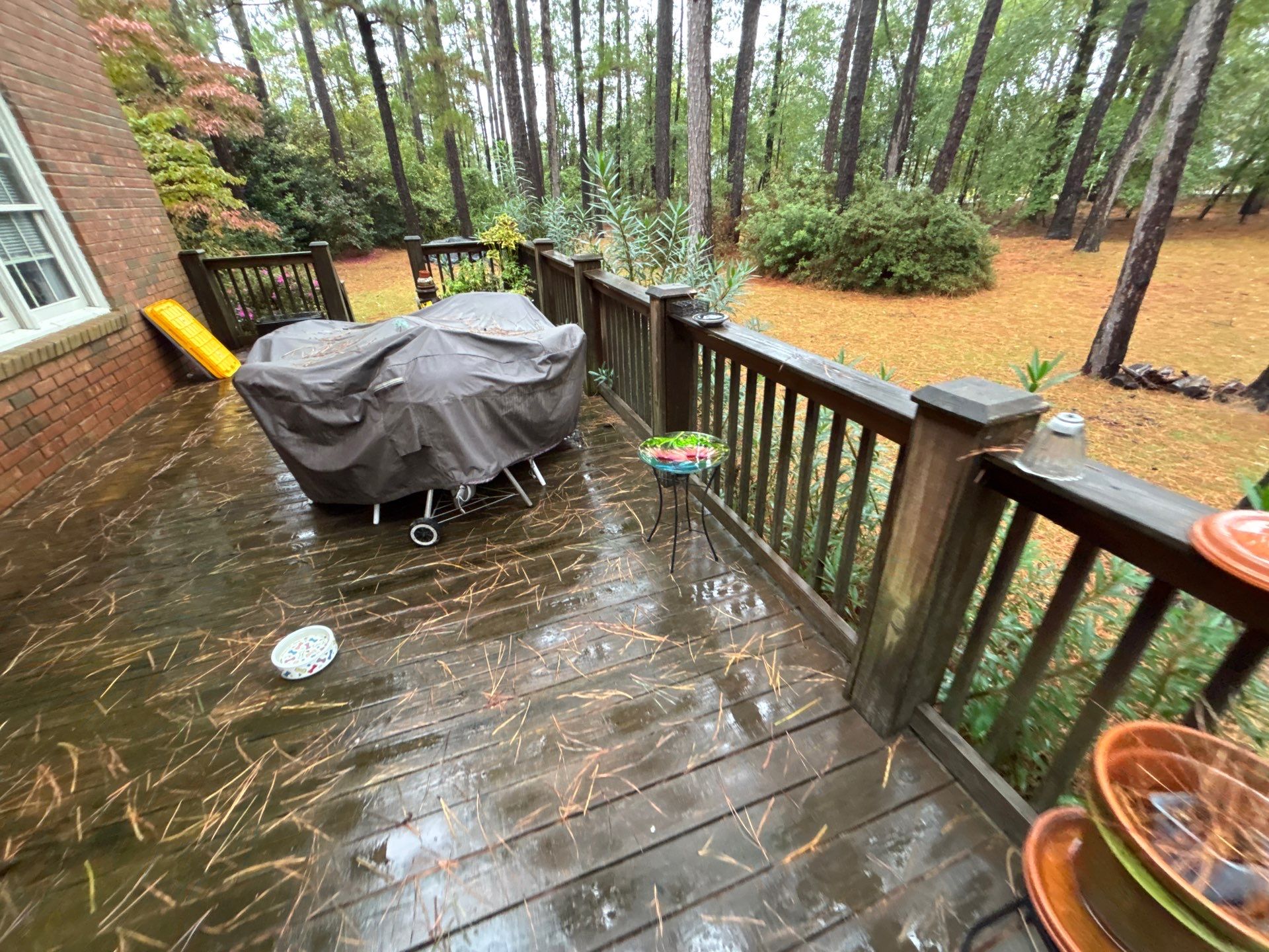 Wood Deck using Wood Sealant by DuraSeal