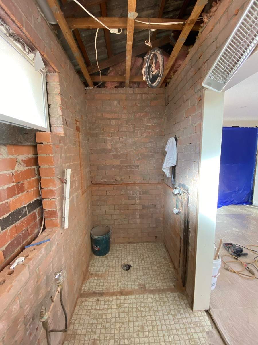 Ensuite Renovation by Re-seal Bathrooms