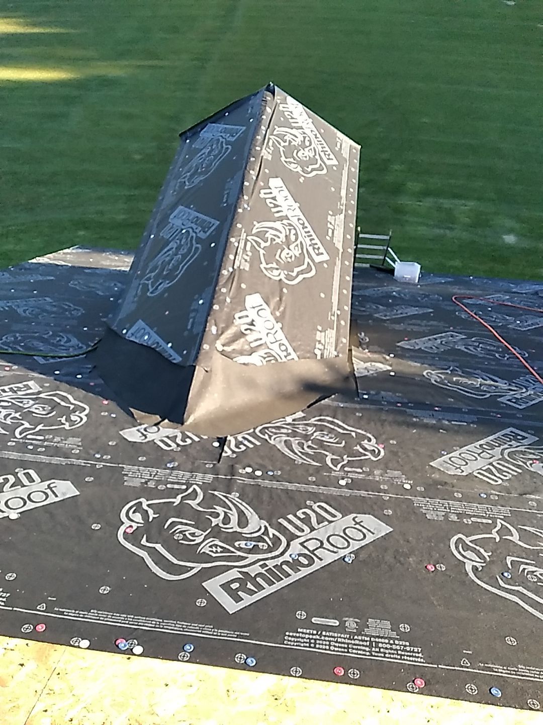 Residential Roofing Installation using Owens Corning Oakridge- Williamsburg Gray by Indigo State Roofing