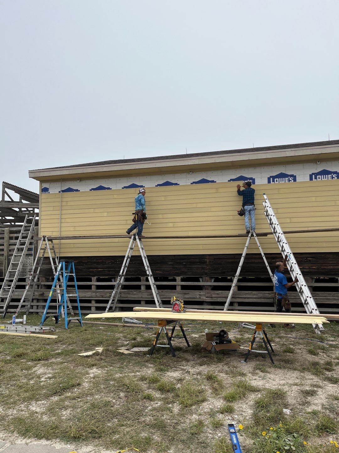 How Bayfront Installs Hardie Siding by Bayfront Roofing and Construction