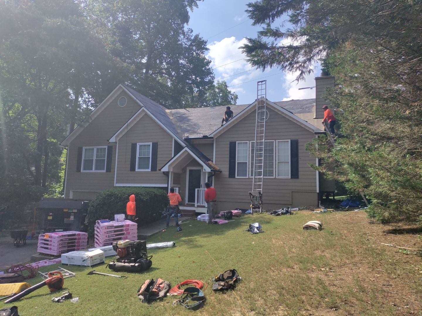 Residential Roof Replacement using Owens Corning Onyx Black by Inspector Roofing and Restoration